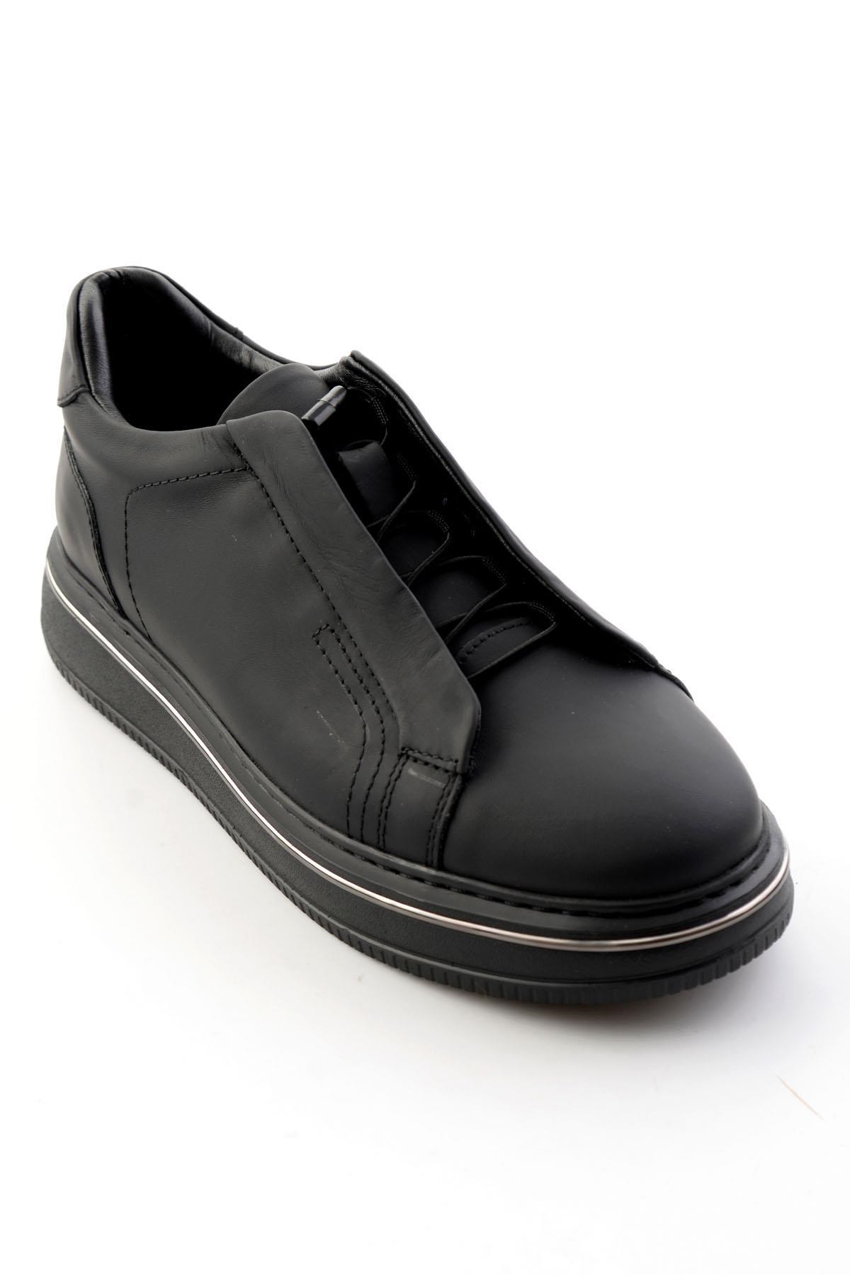 Mat Siyah Hakiki Deri Erkek Sneaker E01774101503