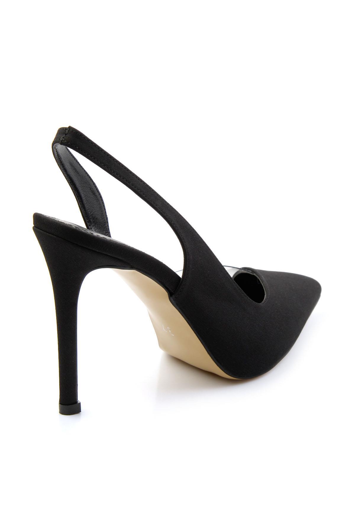 Mat Siyah  Kadın Klasik Topuklu Ayakkabı K01667002138