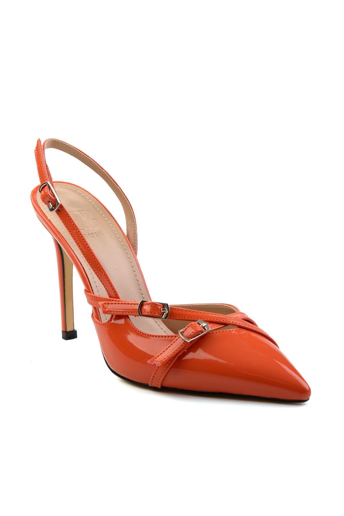 Nar Çiçeği  Kadın Klasik Topuklu Ayakkabı K01667010108