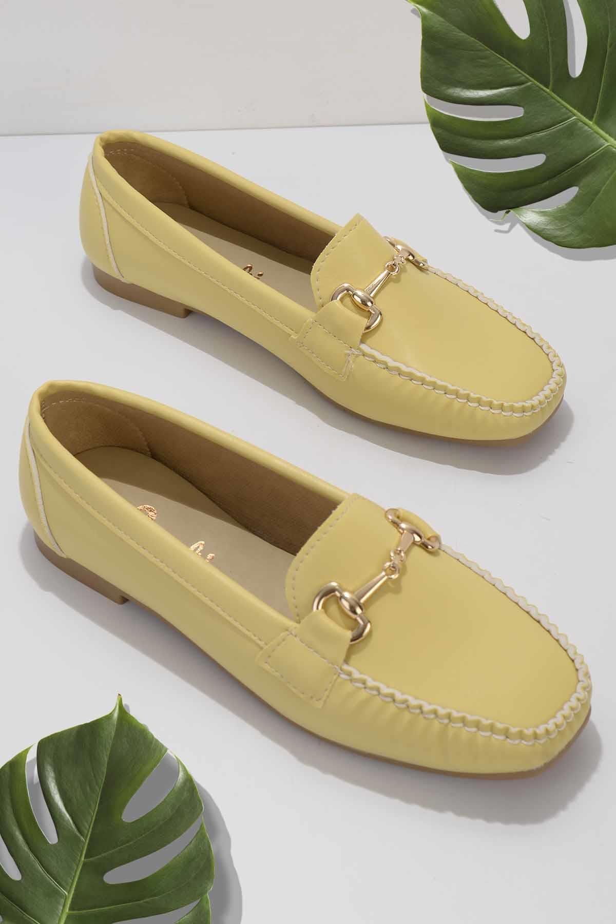 Sarı  Kadın Loafer Ayakkabı K01542030709