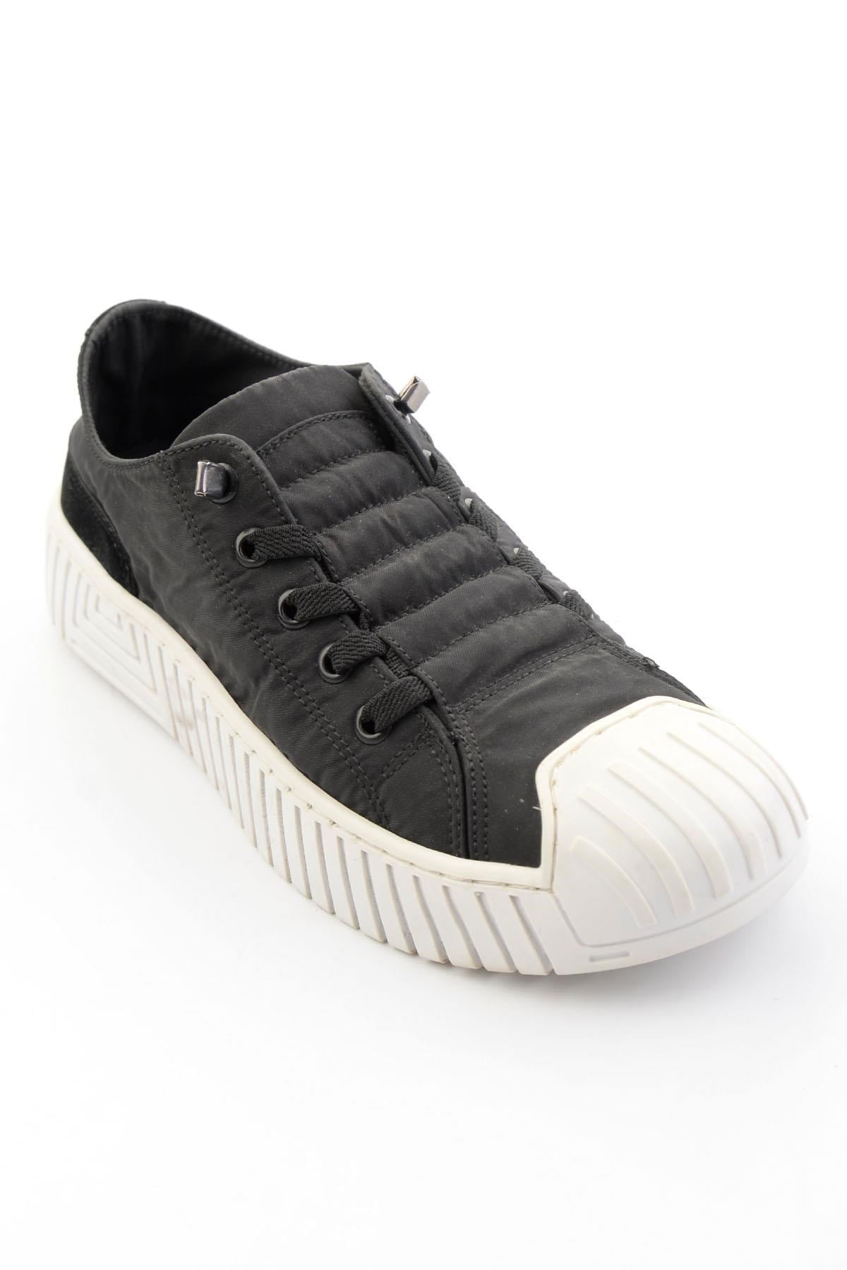Siyah Beyaz  Kadın Sneaker K01175127404