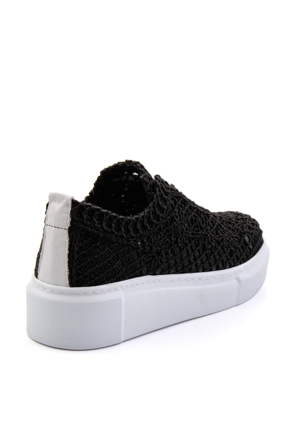 Siyah Hakiki Deri Kadın Sneaker K01303018716