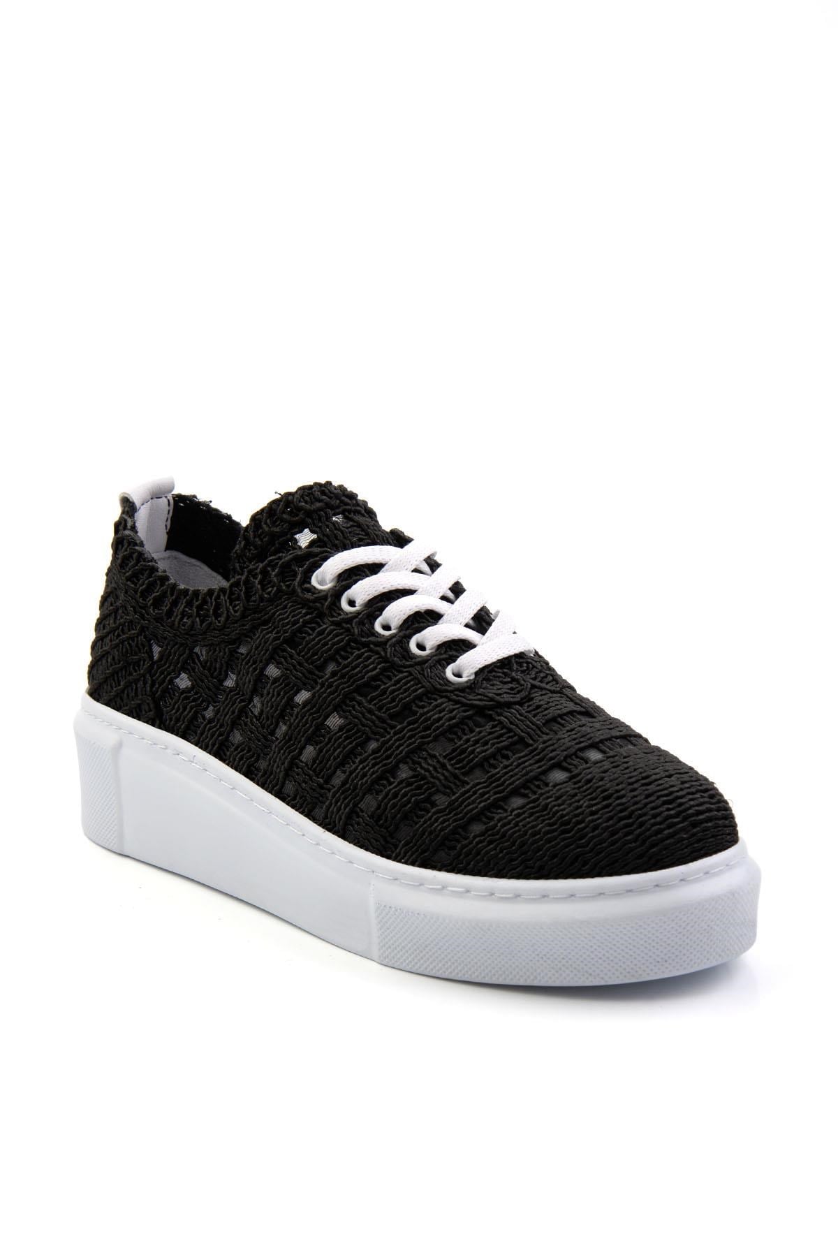 Siyah Hakiki Deri Kadın Sneaker K01303018616