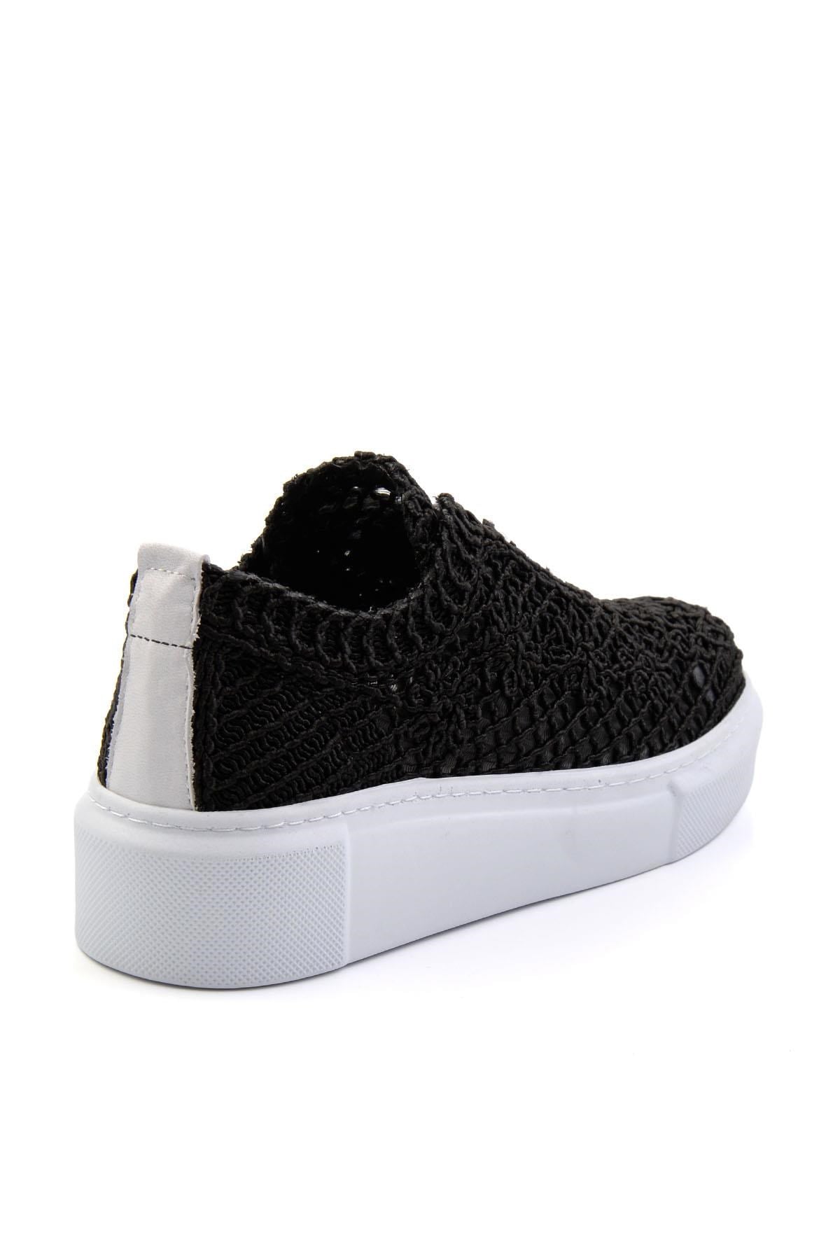 Siyah Hakiki Deri Kadın Sneaker K01303018716