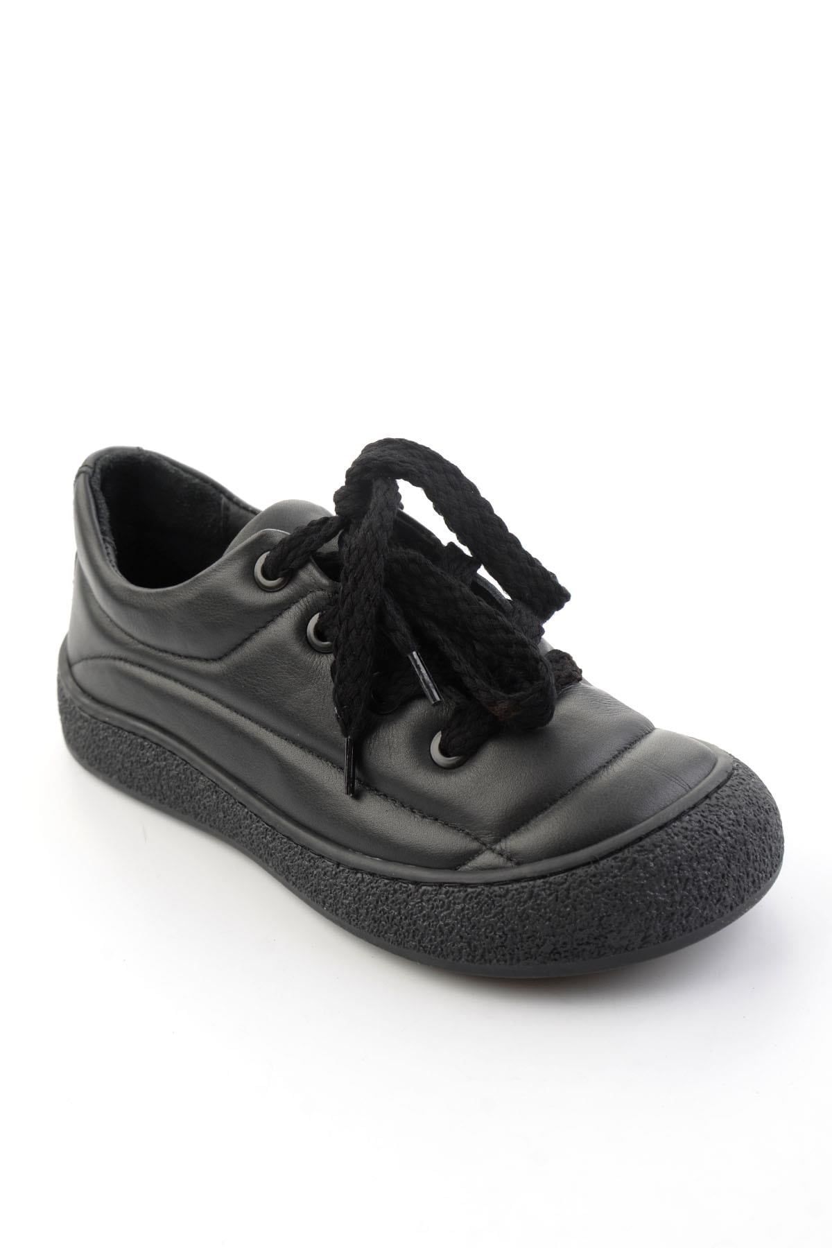 Siyah Hakiki Deri Kadın Sneaker K01331780903