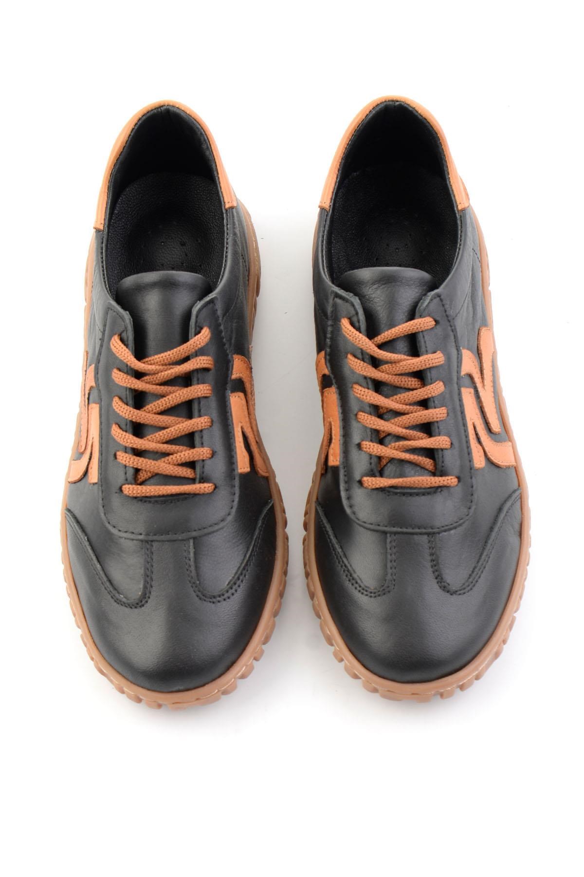 Siyah Hakiki Deri Kadın Sneaker K01753005703