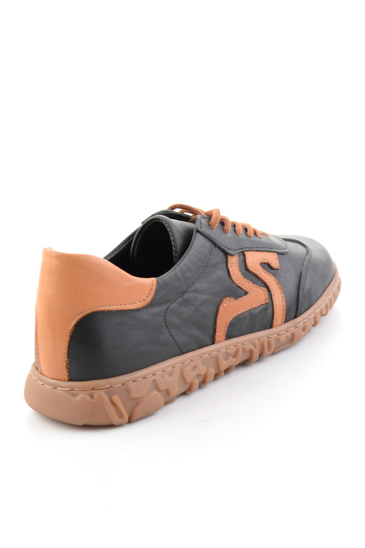 Siyah Hakiki Deri Kadın Sneaker K01753005703