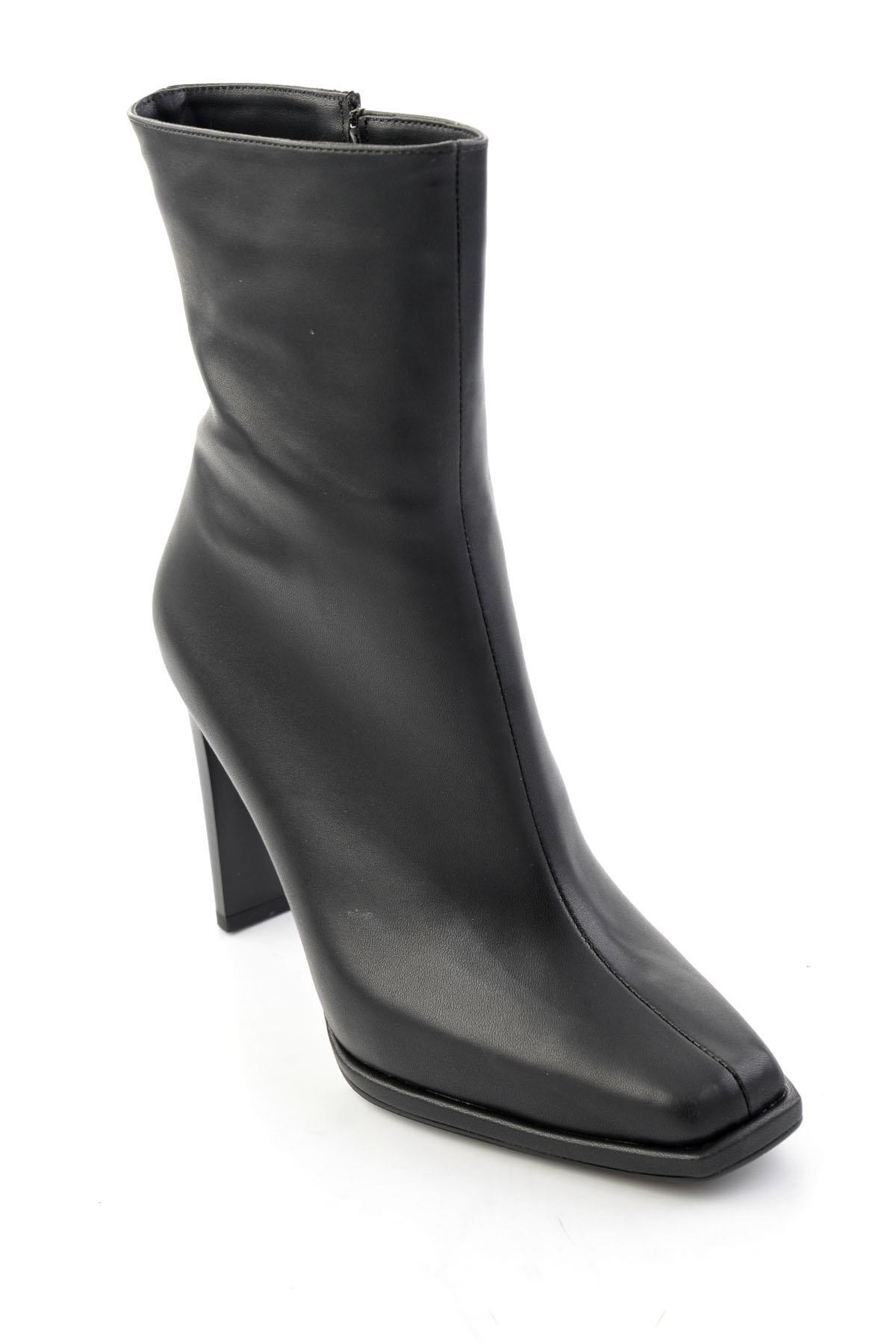 Siyah  Kadın Bot & Bootie K02209020809