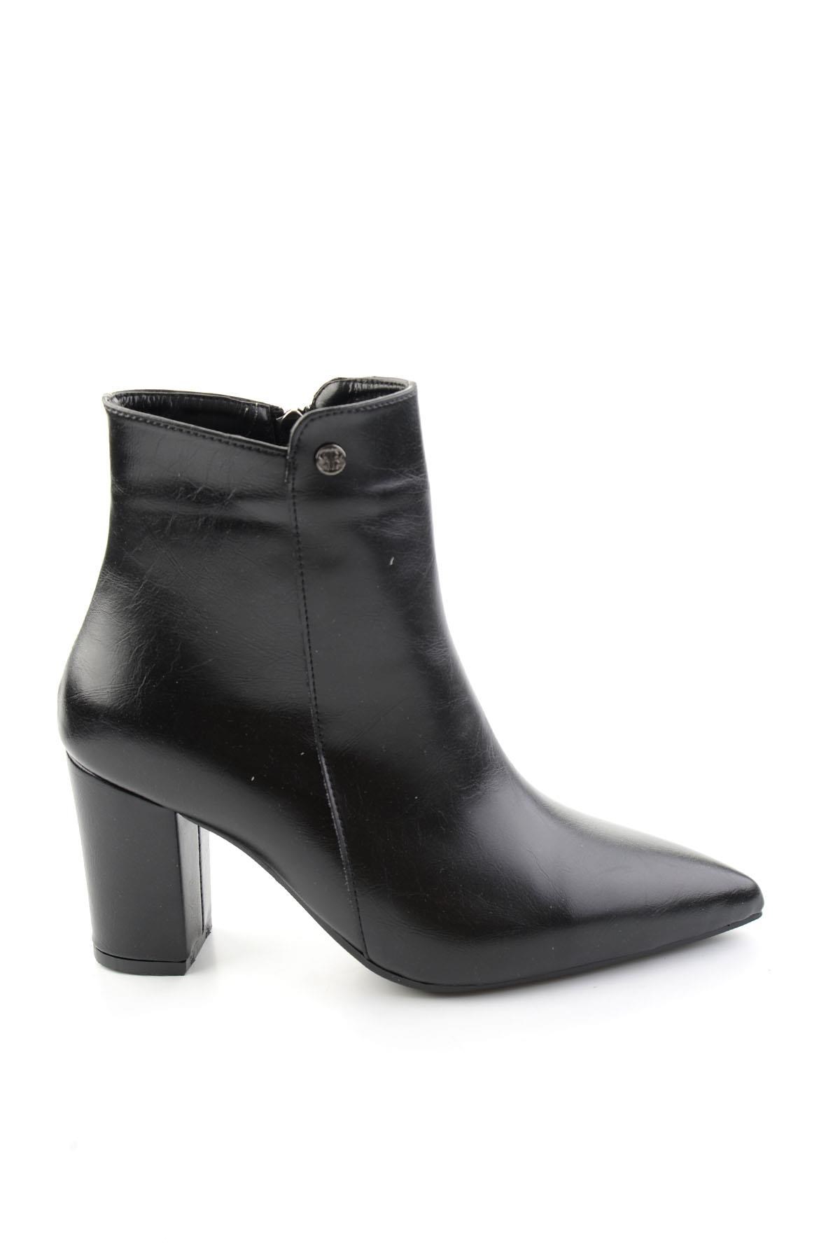 Siyah  Kadın Bot & Bootie K02823051909