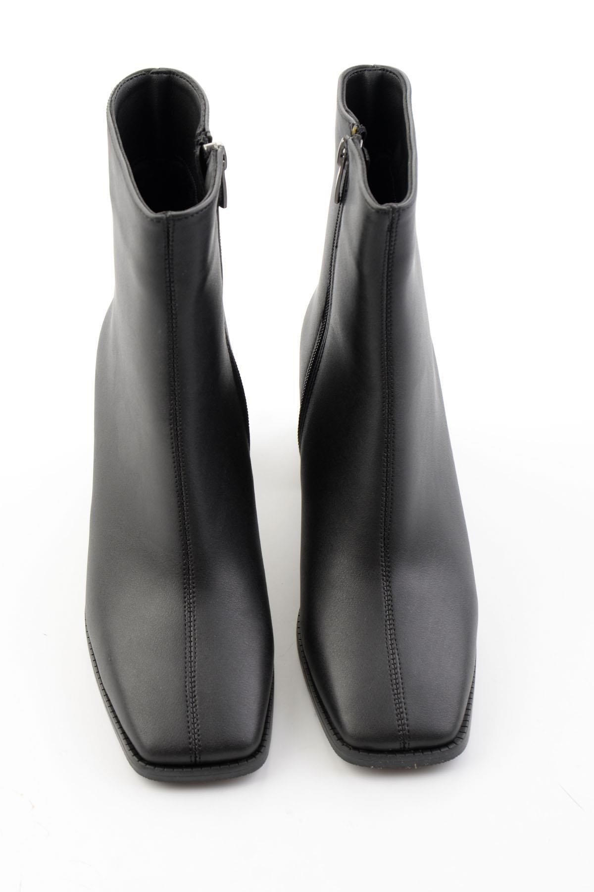 Siyah  Kadın Bot & Bootie K02824255009