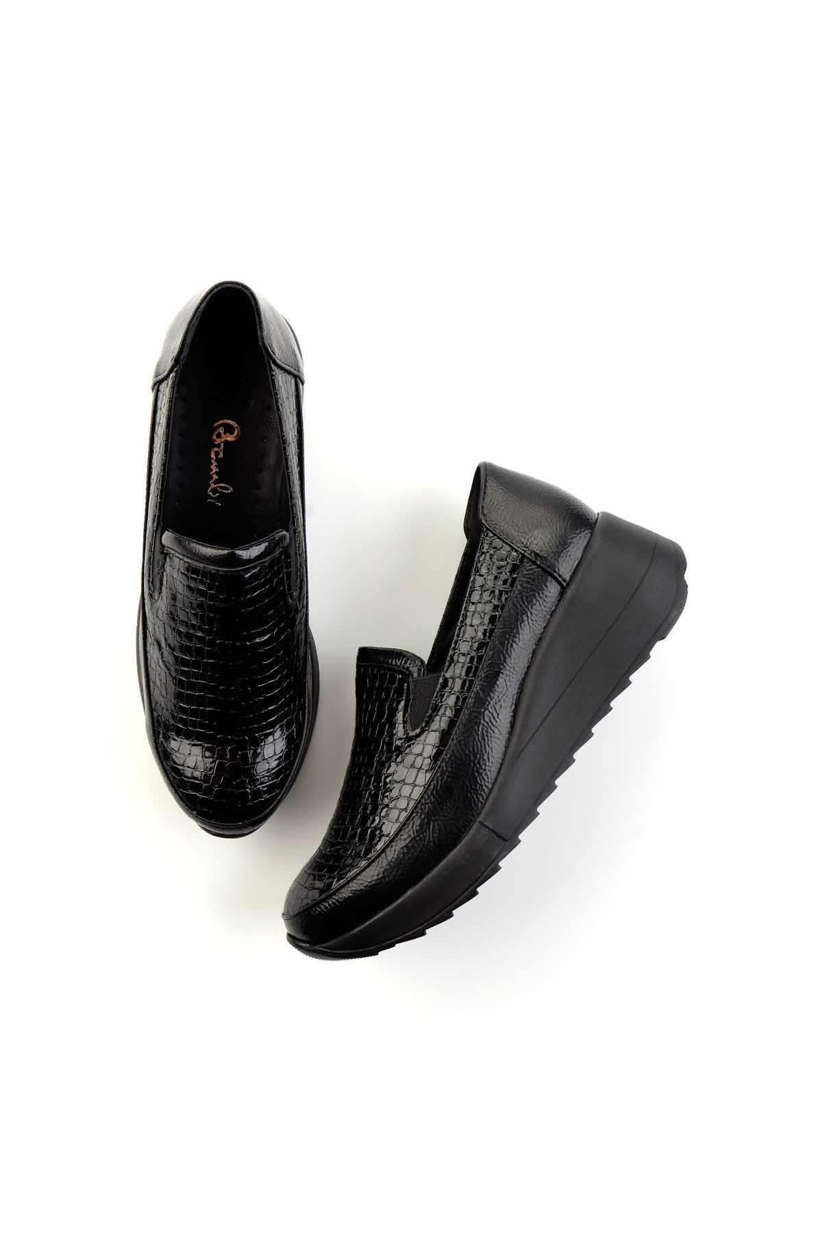 Siyah  Kadın Casual Ayakkabı K01586371808