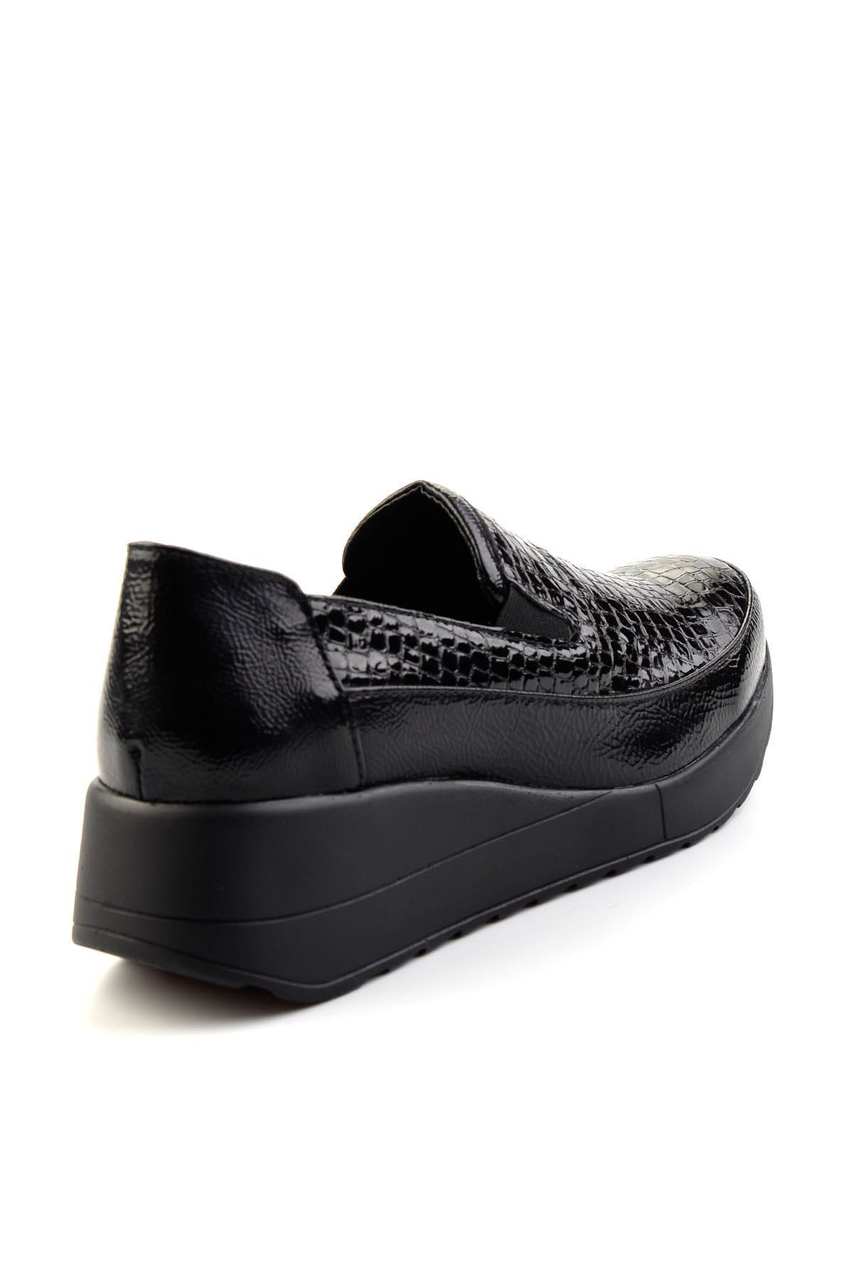 Siyah  Kadın Casual Ayakkabı K01586371808