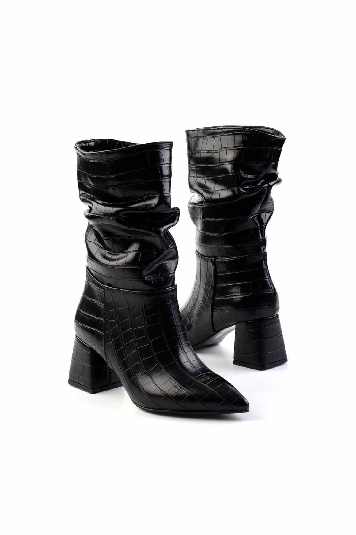 Siyah  Kadın Çizme K02992152011