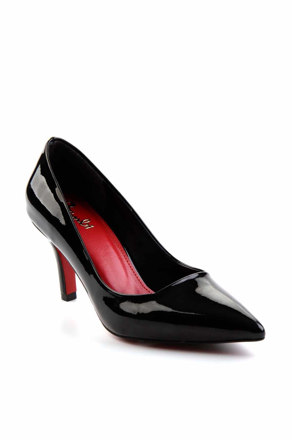 Siyah  Kadın Klasik Topuklu Ayakkabı K01231400908