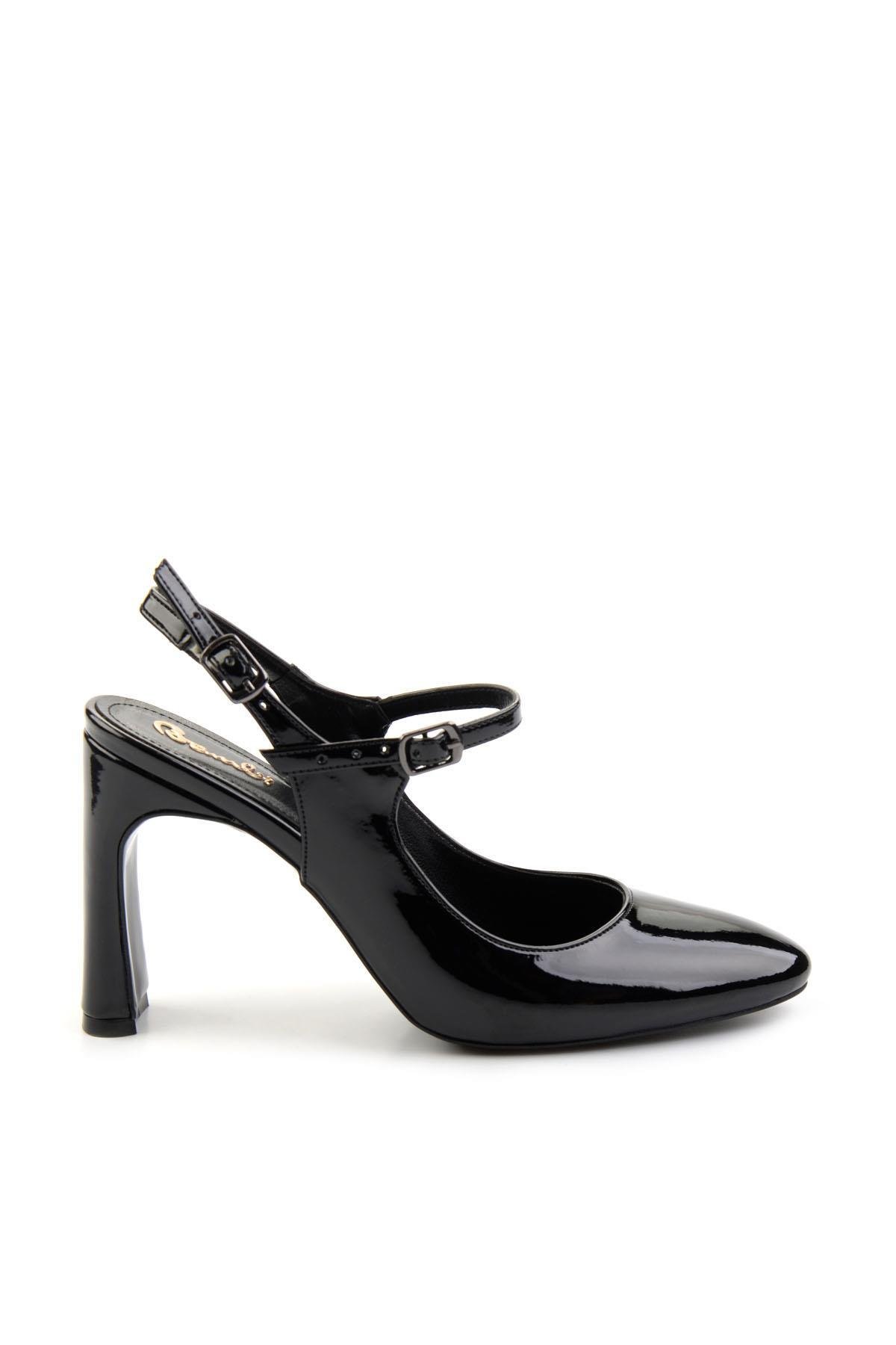 Siyah  Kadın Klasik Topuklu Ayakkabı K01209400008