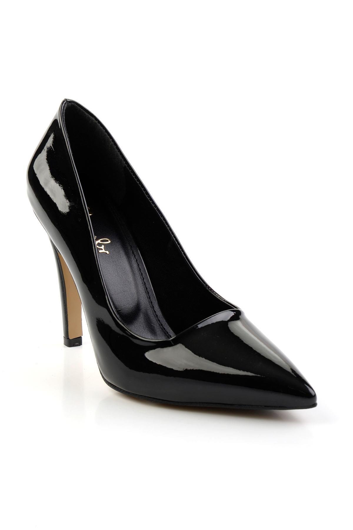 Siyah  Kadın Klasik Topuklu Ayakkabı K01231888808