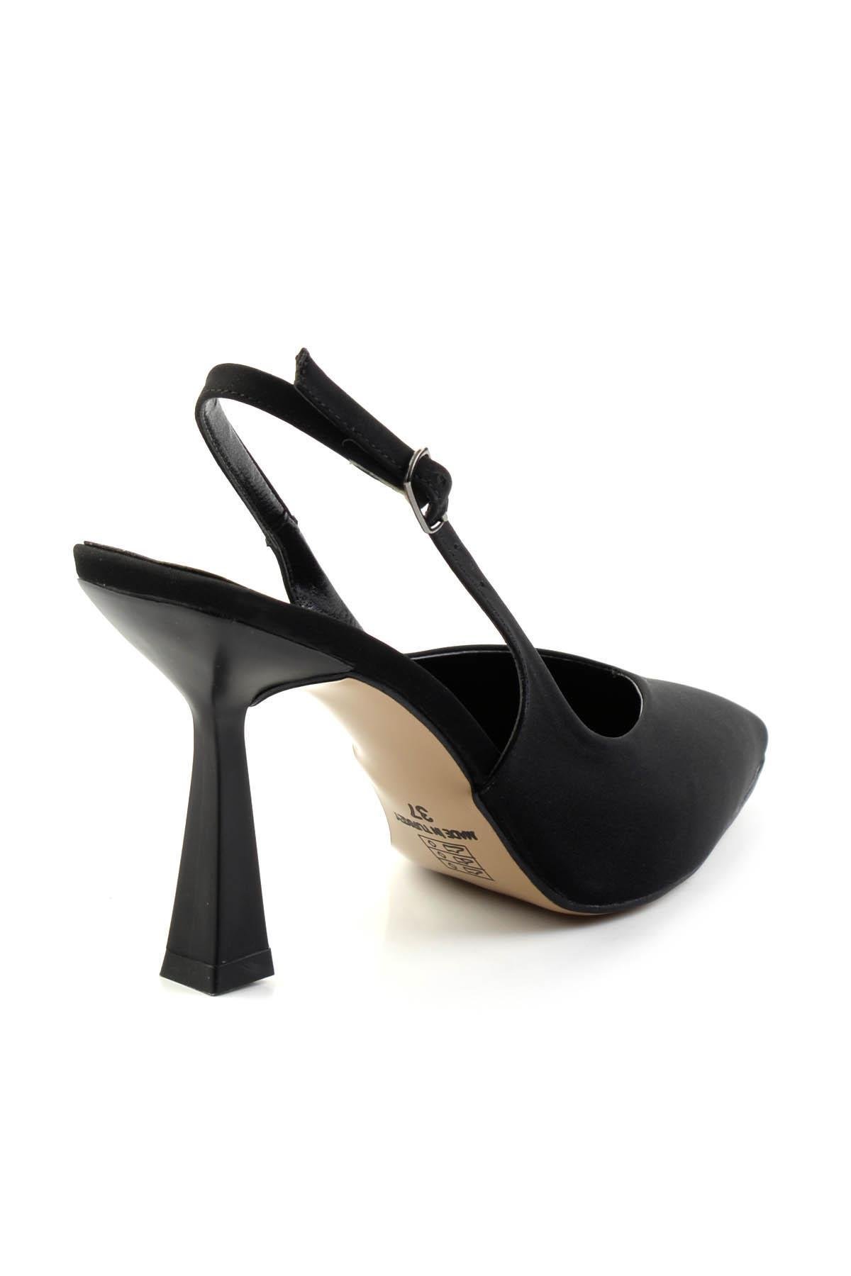 Siyah  Kadın Klasik Topuklu Ayakkabı K01231437704