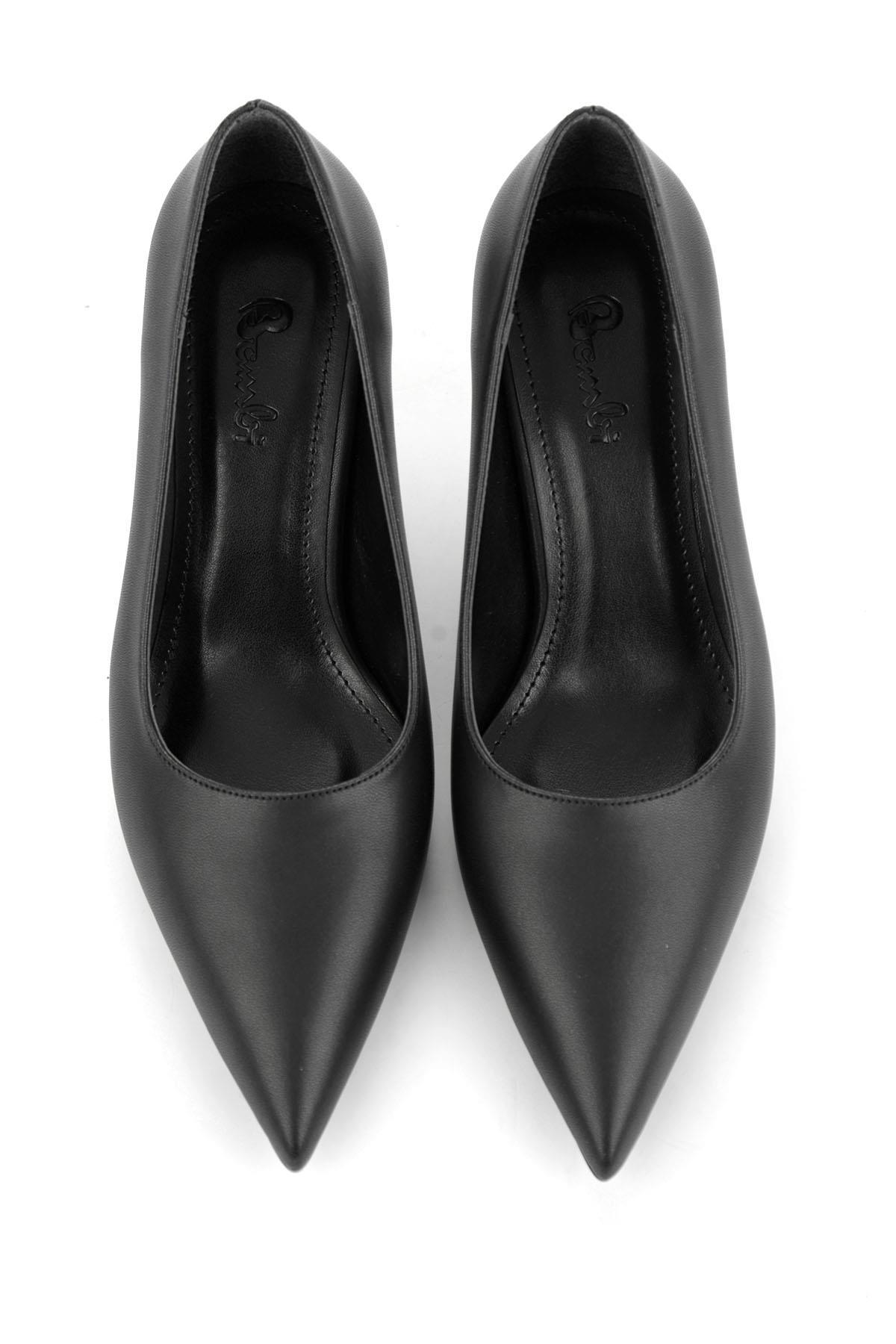 Siyah  Kadın Klasik Topuklu Ayakkabı K01565015009