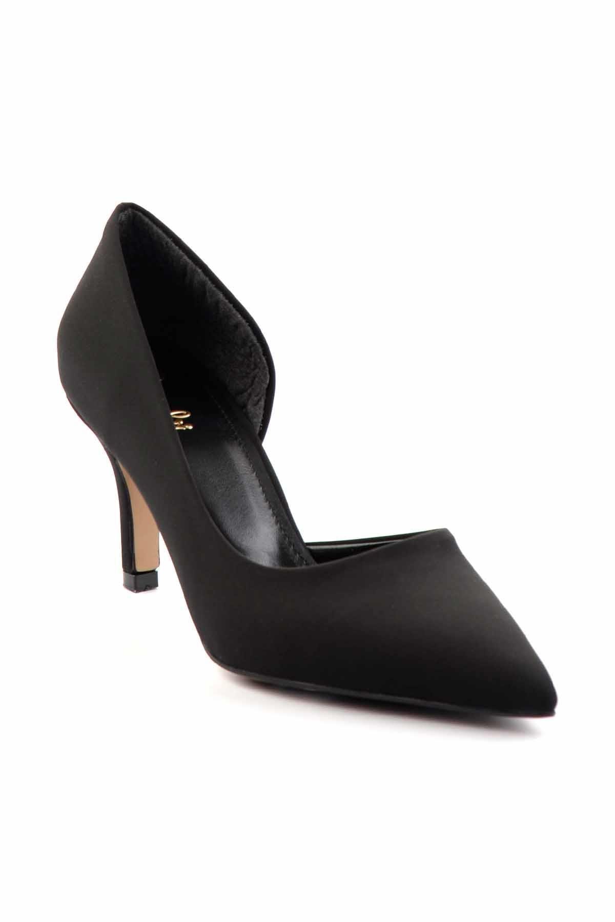 Siyah  Kadın Klasik Topuklu Ayakkabı K01231363904