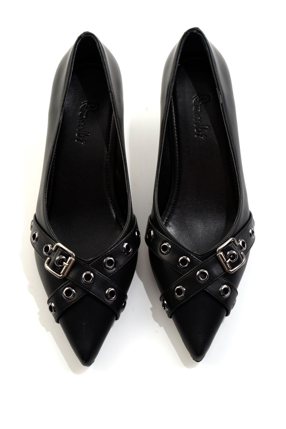 Siyah  Kadın Klasik Topuklu Ayakkabı K01213035109