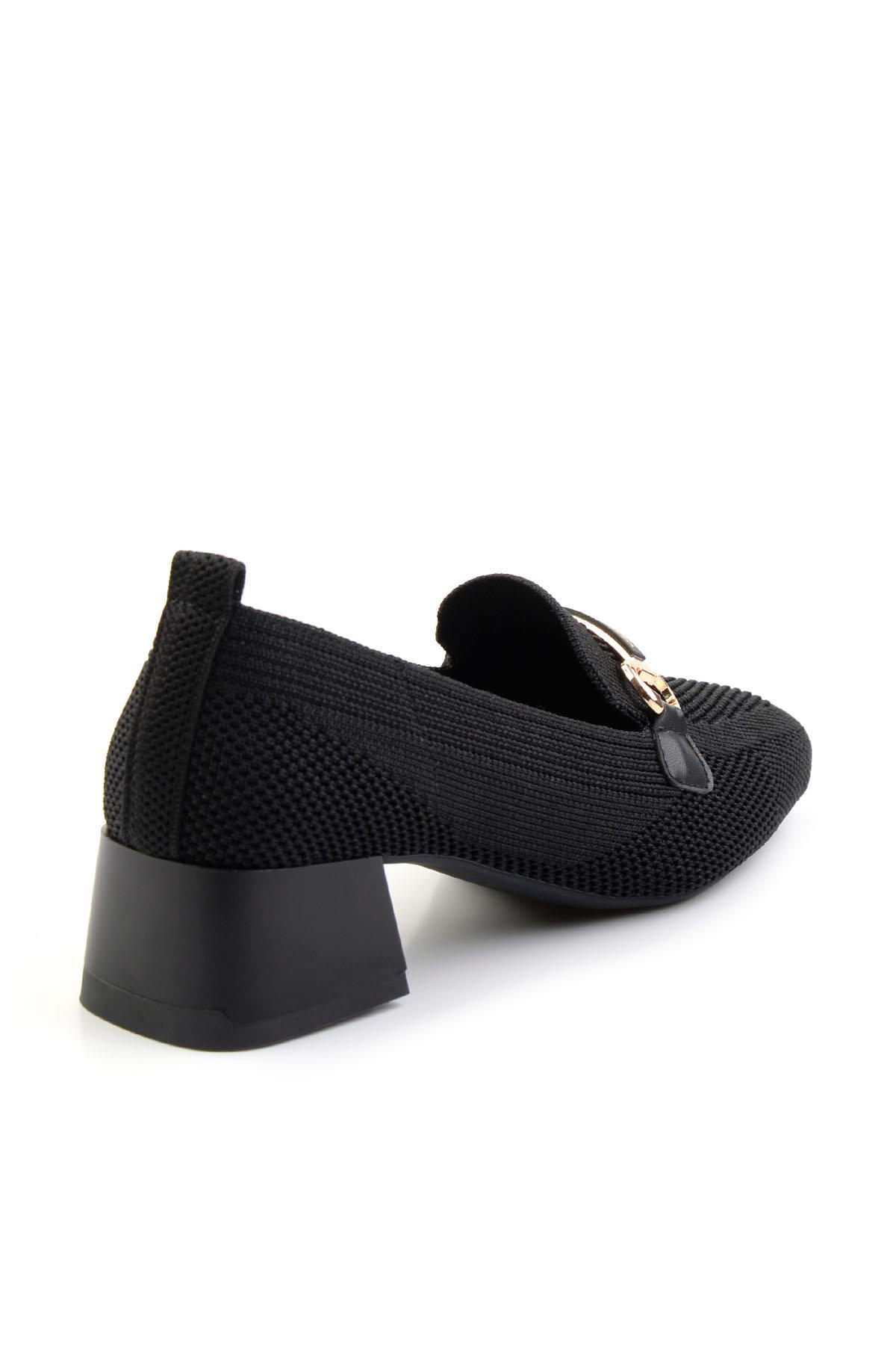 Siyah  Kadın Klasik Topuklu Ayakkabı K01213106982