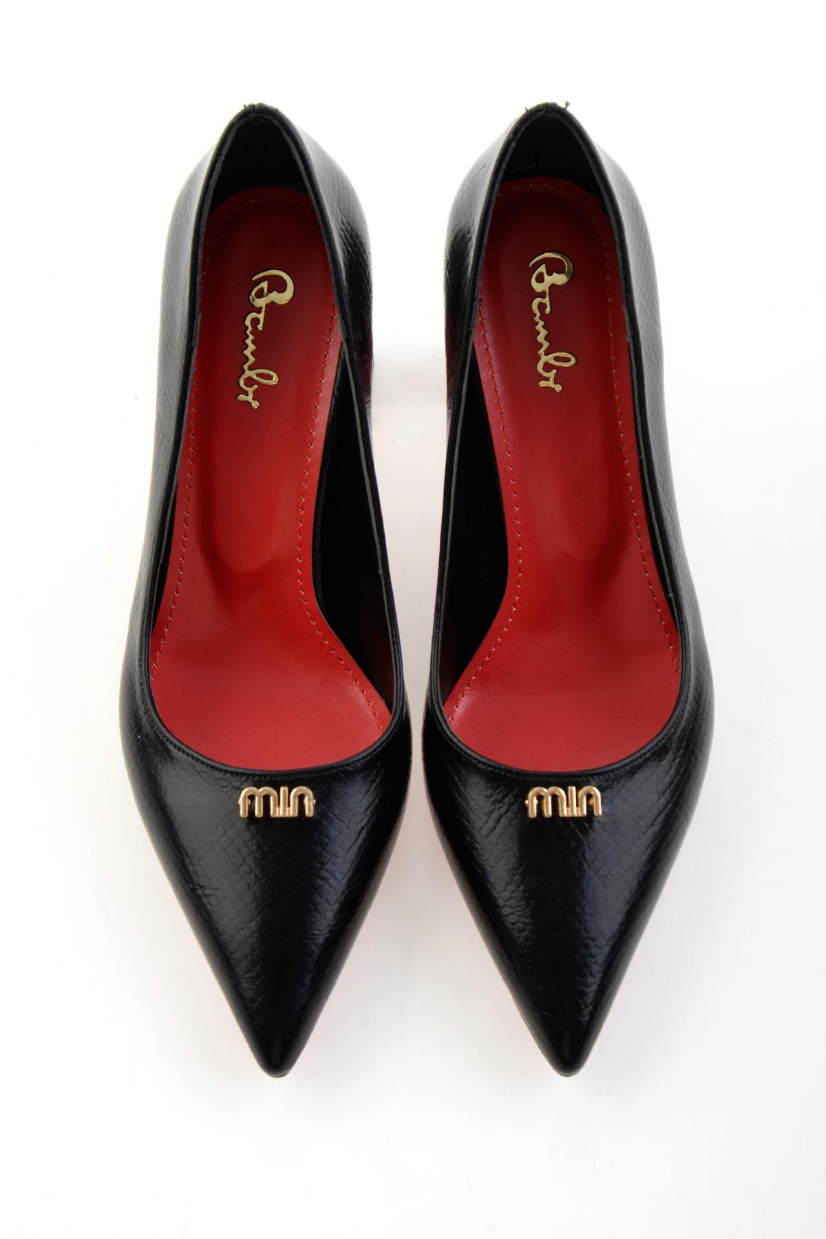 Siyah  Kadın Klasik Topuklu Ayakkabı K01231461807