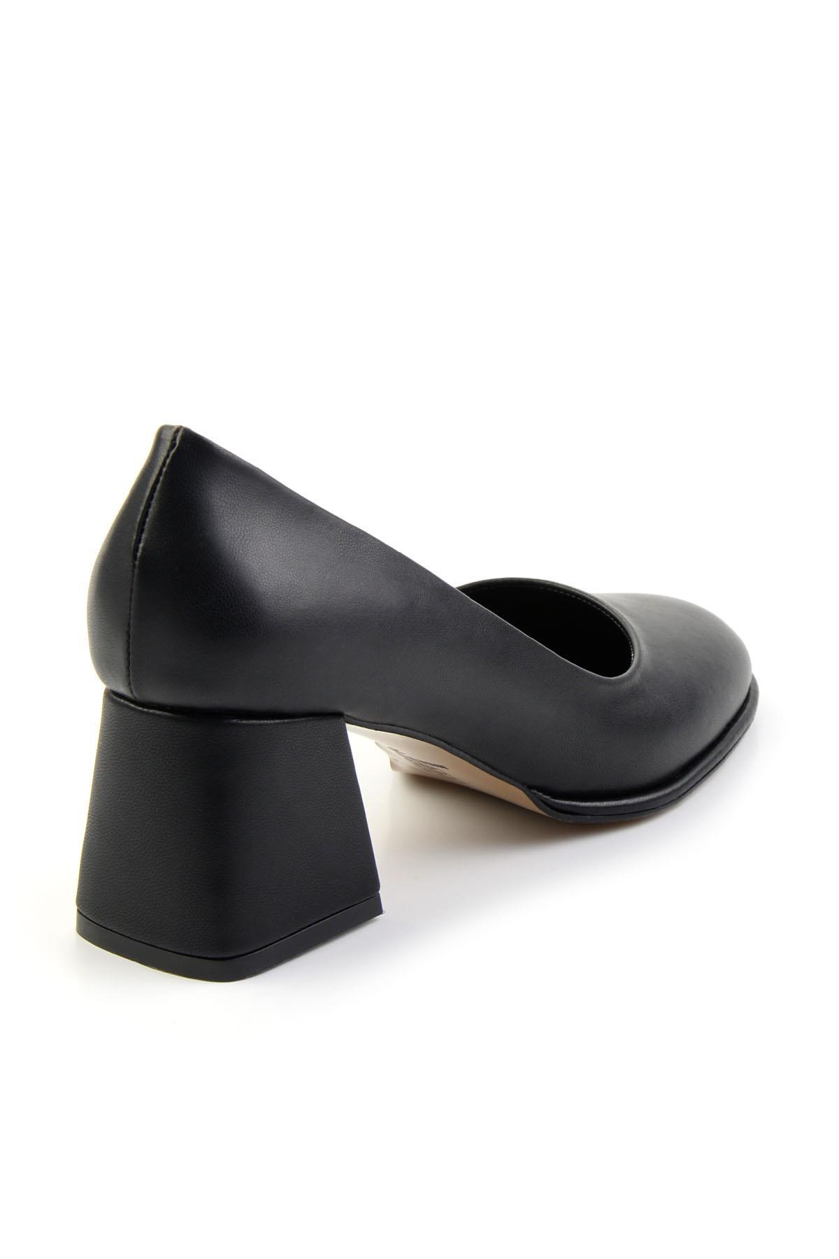 Siyah  Kadın Klasik Topuklu Ayakkabı K01231482009