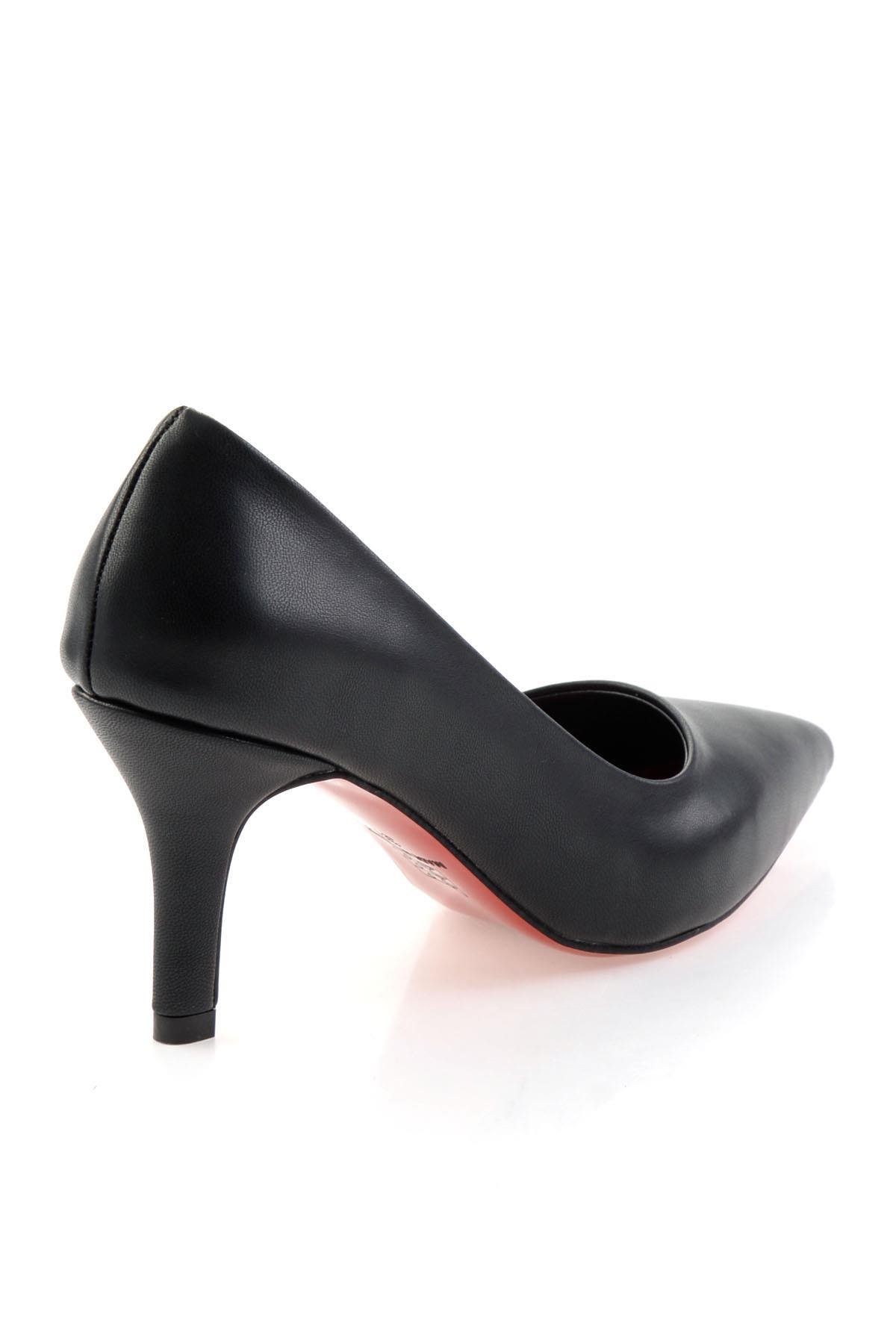 Siyah  Kadın Klasik Topuklu Ayakkabı K01231083509