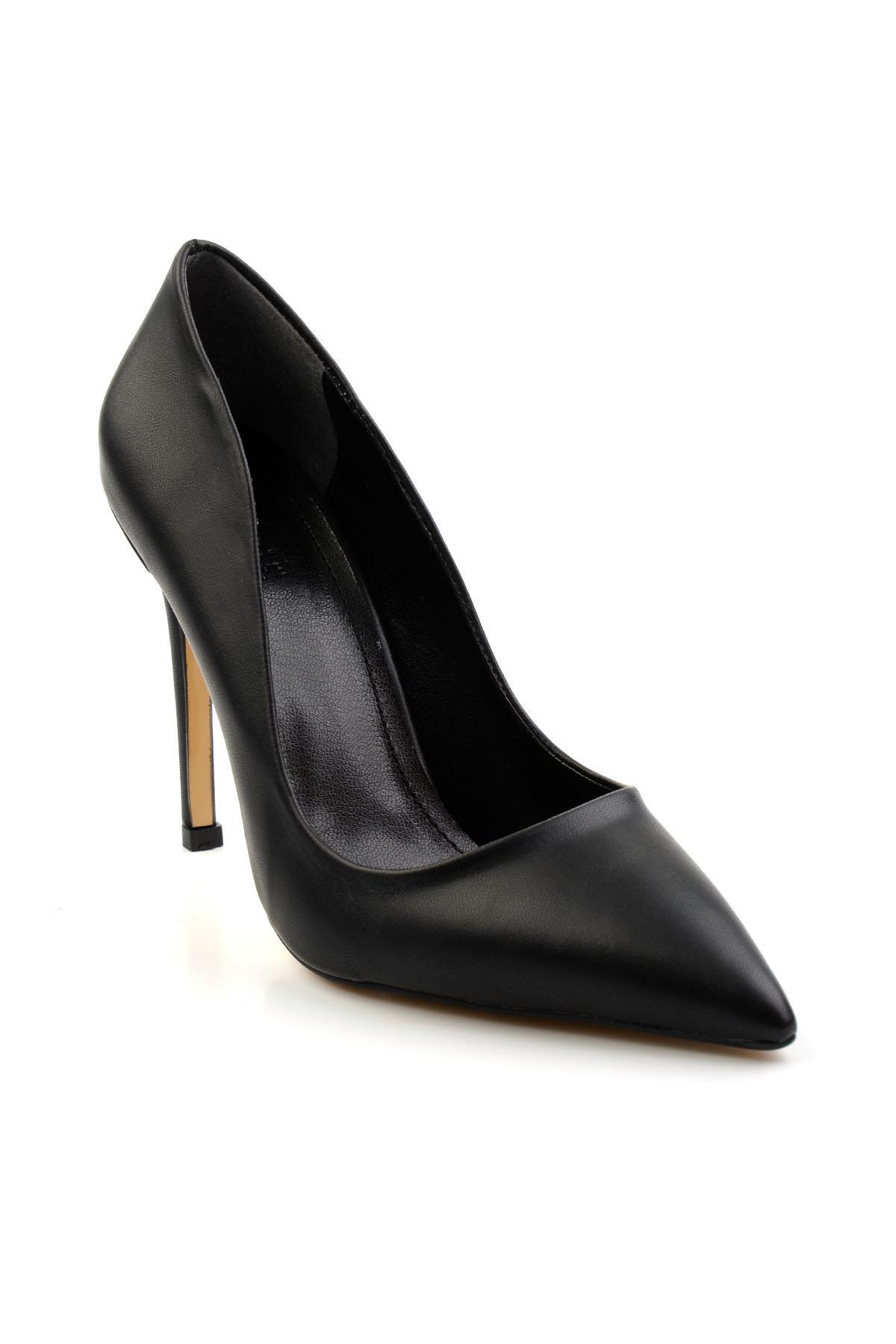 Siyah  Kadın Klasik Topuklu Ayakkabı K01667002309