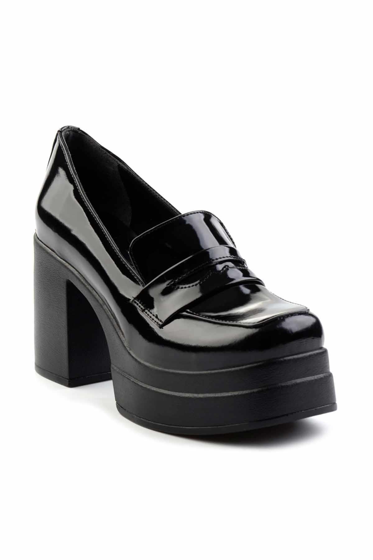 Siyah  Kadın Klasik Topuklu Ayakkabı K01181062508