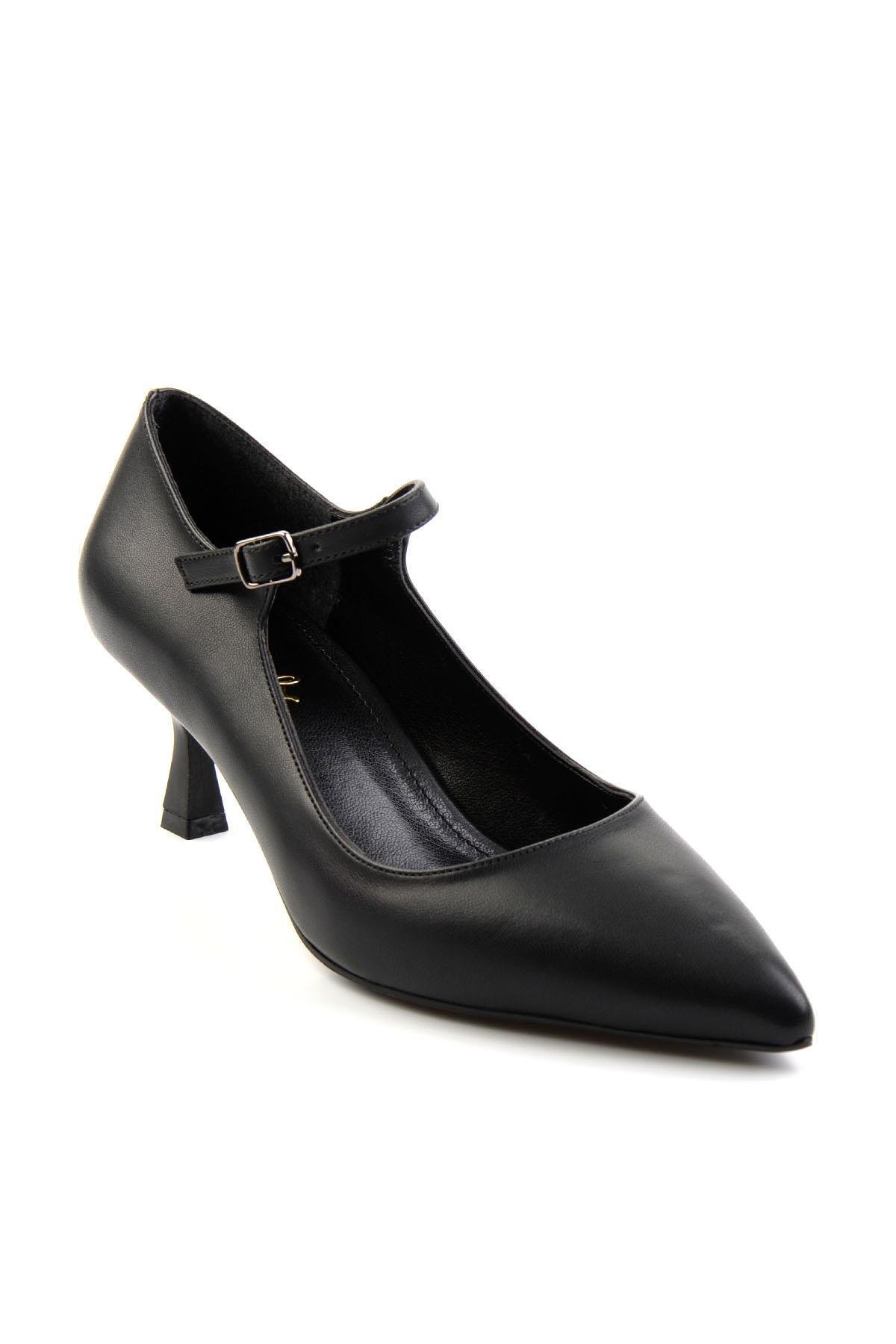 Siyah  Kadın Klasik Topuklu Ayakkabı K01209194009