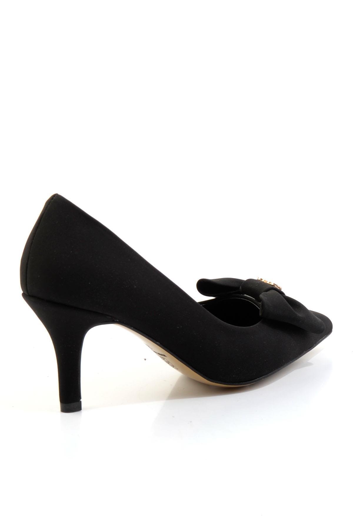 Siyah  Kadın Klasik Topuklu Ayakkabı K01231080504