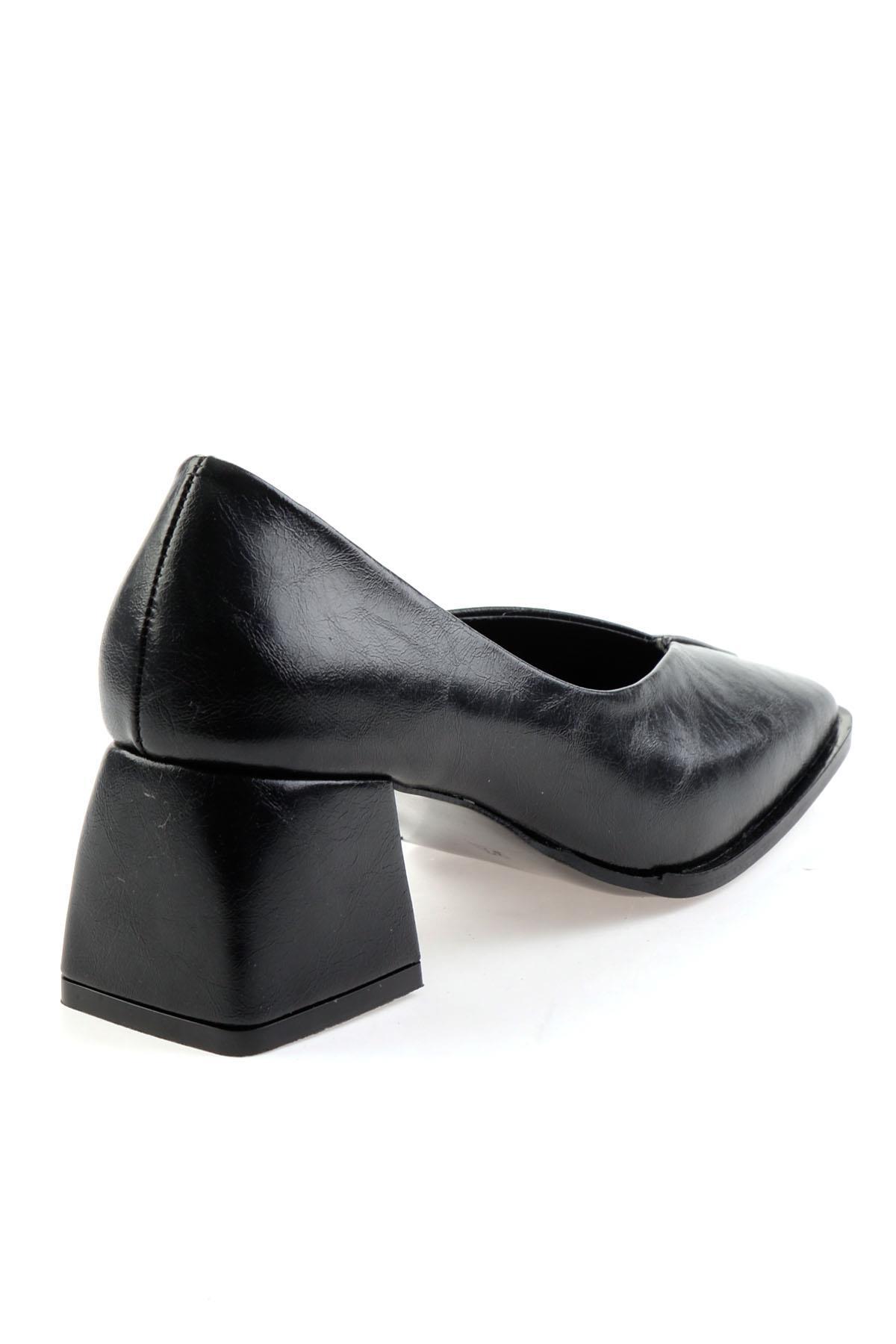 Siyah  Kadın Klasik Topuklu Ayakkabı K01565015742