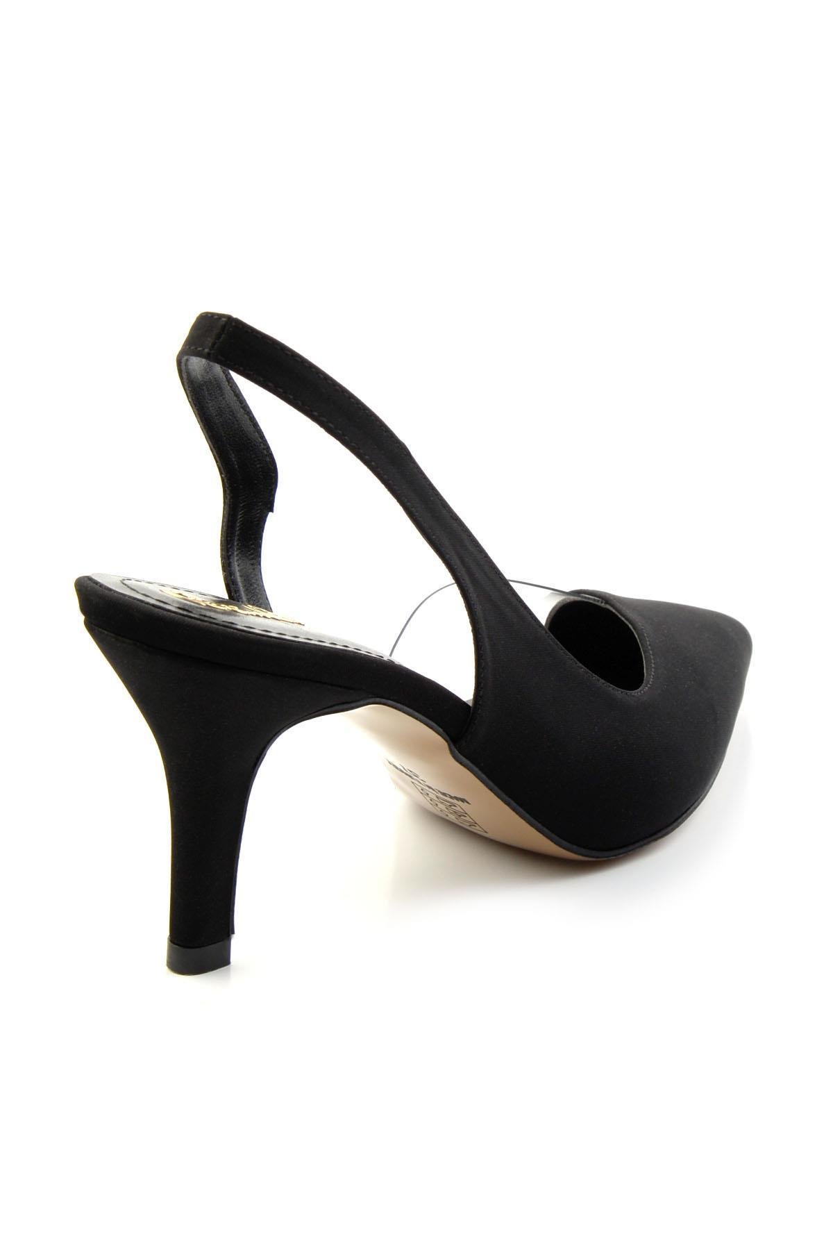 Siyah  Kadın Klasik Topuklu Ayakkabı K01231482404