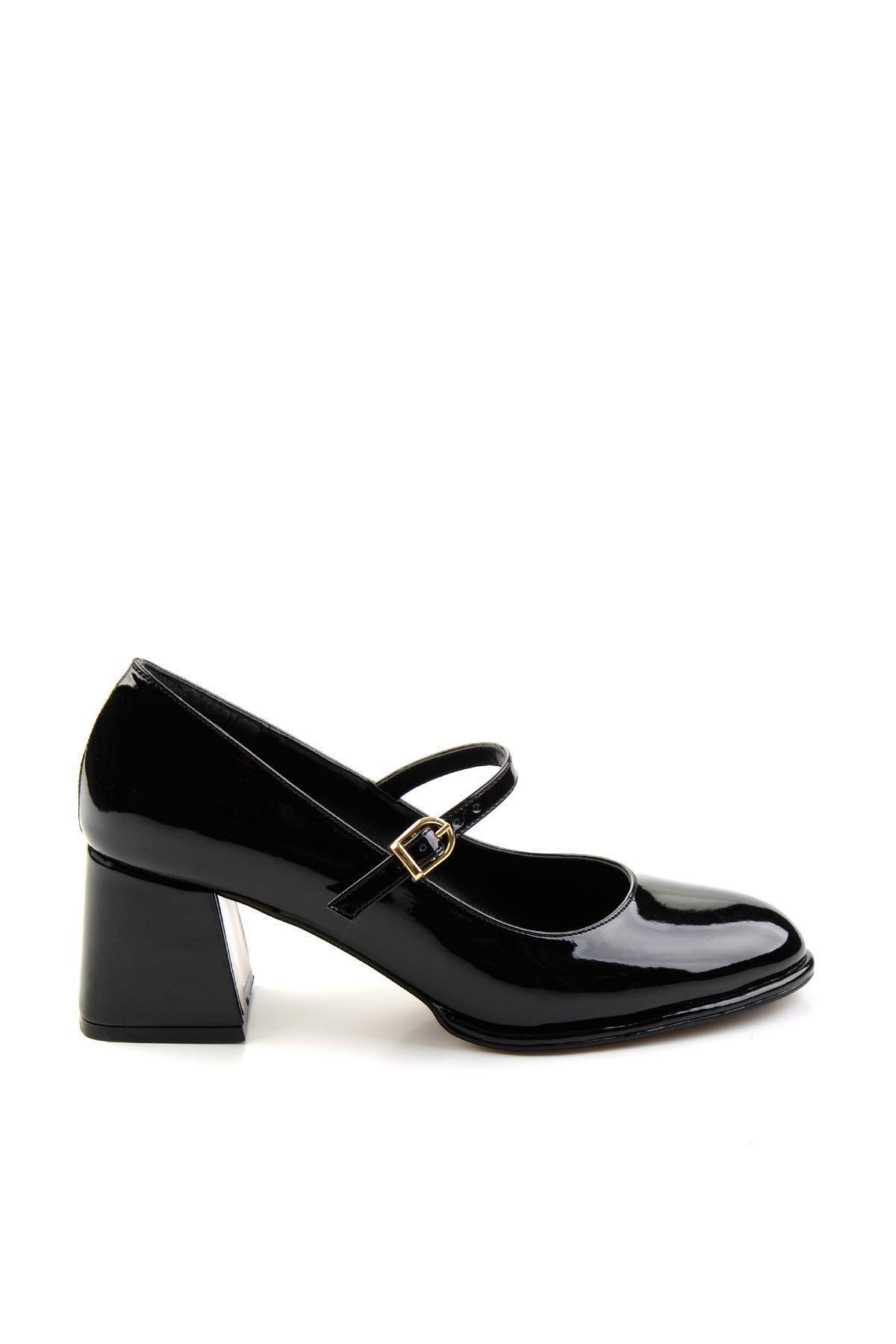 Siyah  Kadın Klasik Topuklu Ayakkabı K01231481608