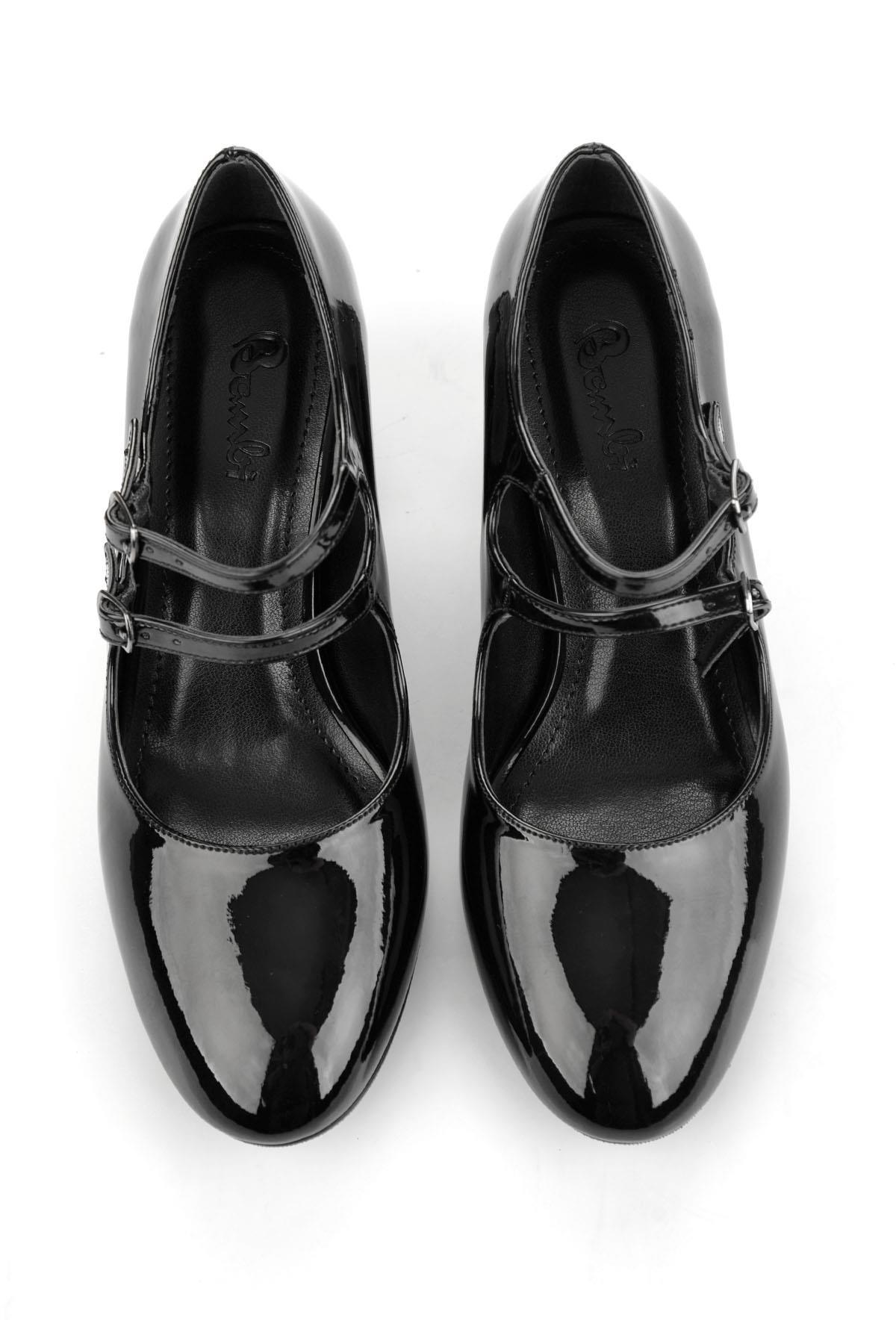 Siyah  Kadın Klasik Topuklu Ayakkabı K01565016398