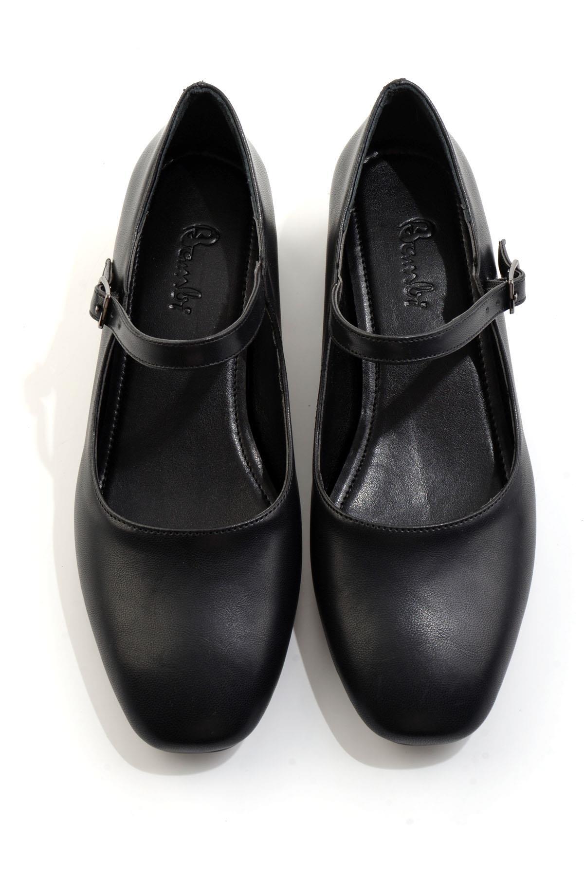 Siyah  Kadın Klasik Topuklu Ayakkabı K01213034709