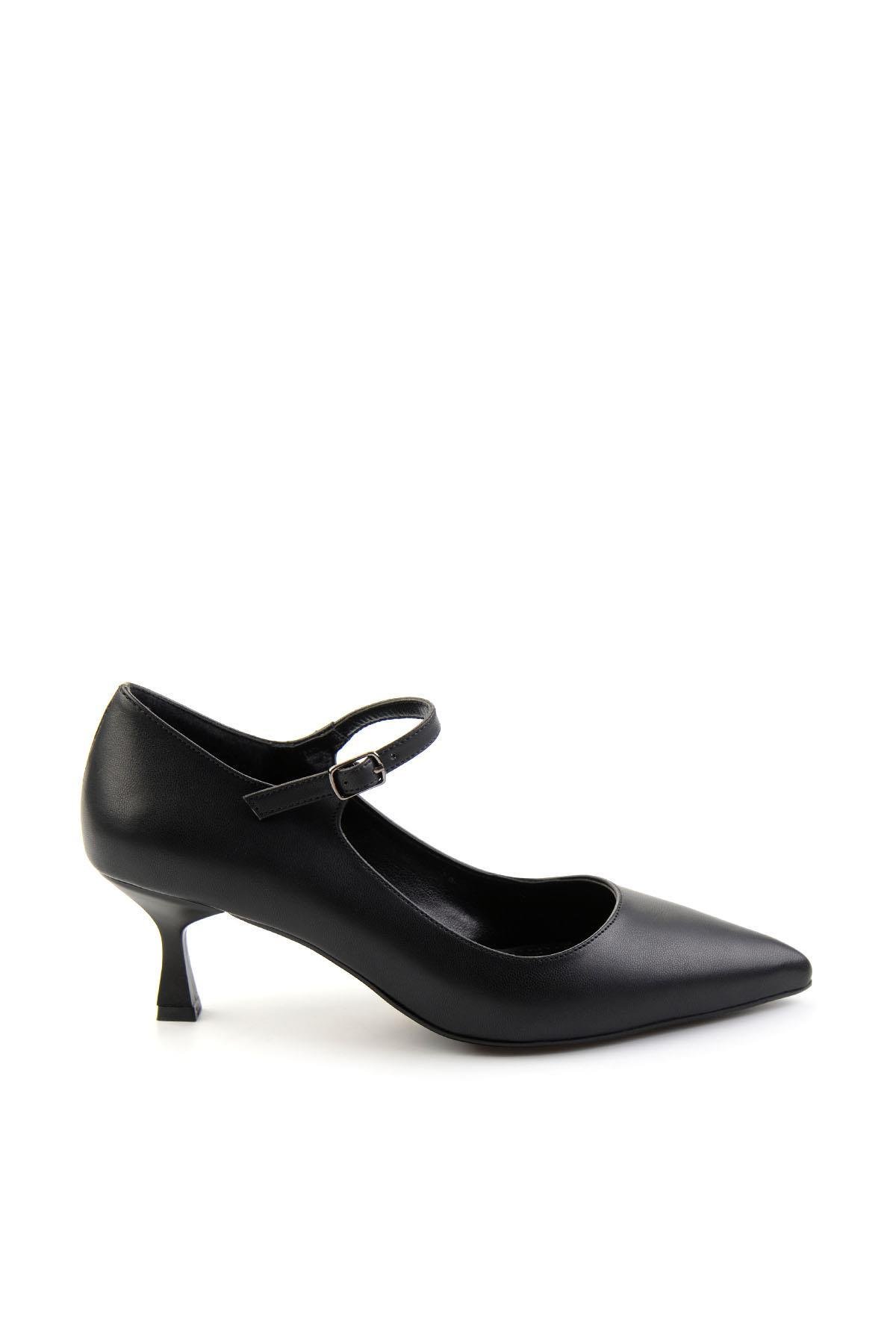 Siyah  Kadın Klasik Topuklu Ayakkabı K01209194009