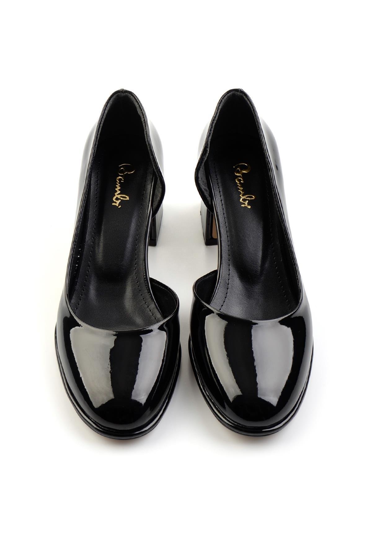 Siyah  Kadın Klasik Topuklu Ayakkabı K01231482008