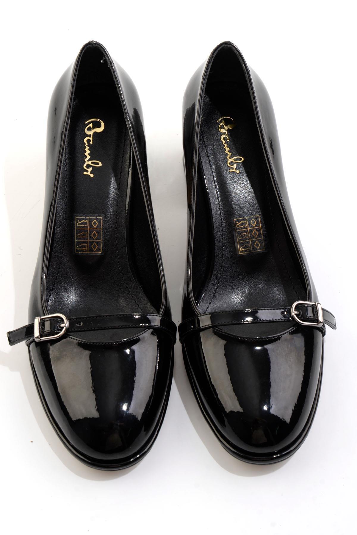 Siyah  Kadın Klasik Topuklu Ayakkabı K01231468998