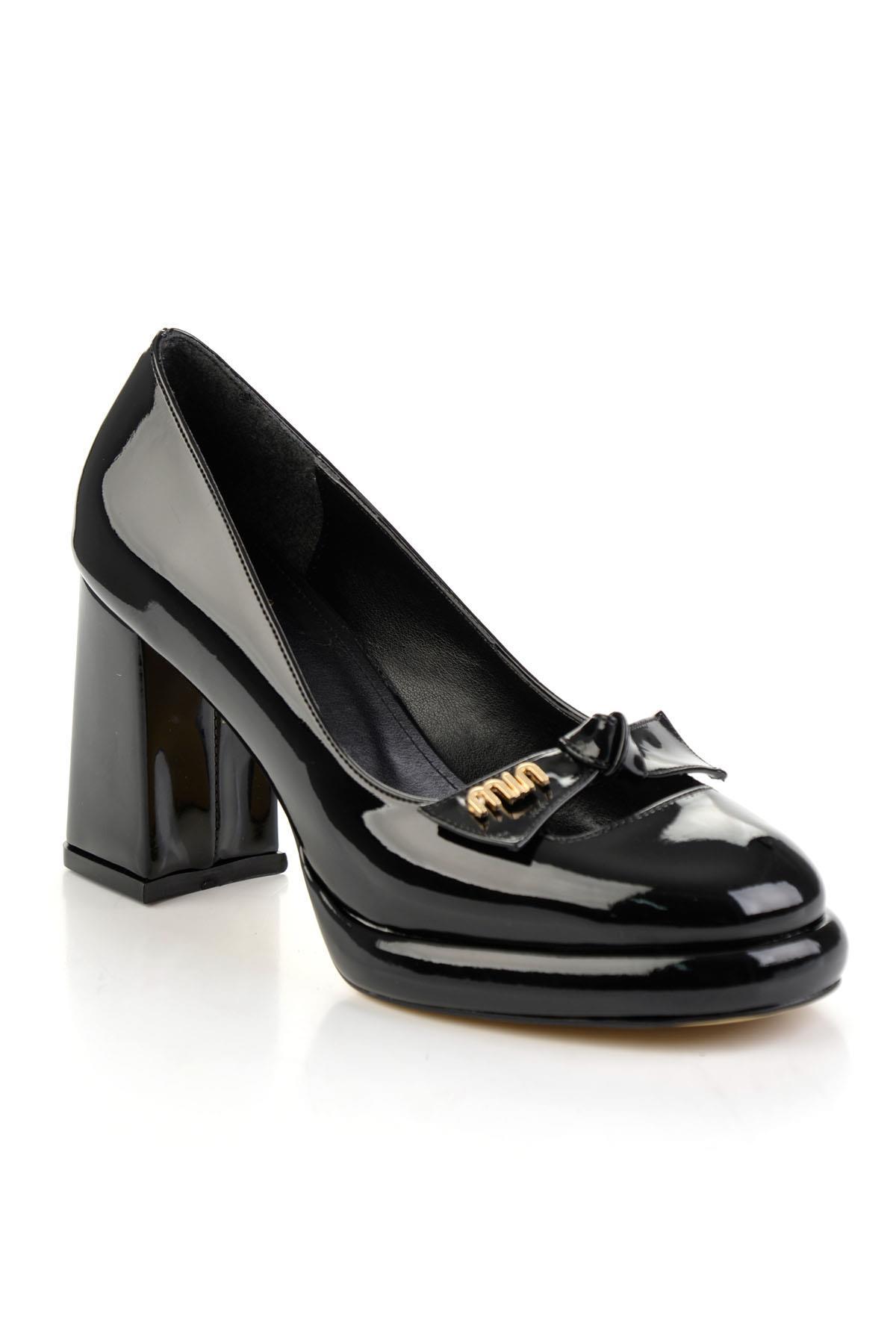 Siyah  Kadın Klasik Topuklu Ayakkabı K01231456098