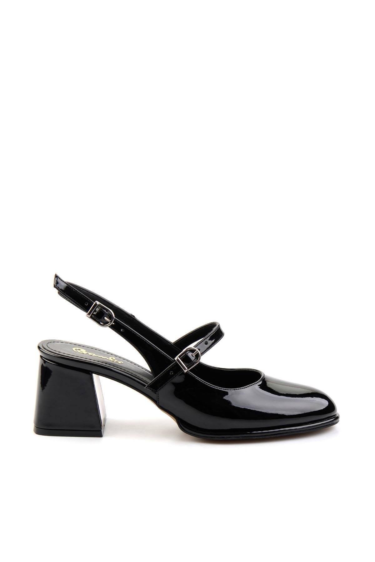 Siyah  Kadın Klasik Topuklu Ayakkabı K01231443208