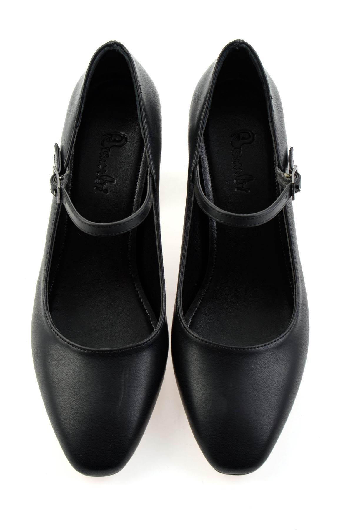 Siyah  Kadın Klasik Topuklu Ayakkabı K01213034609