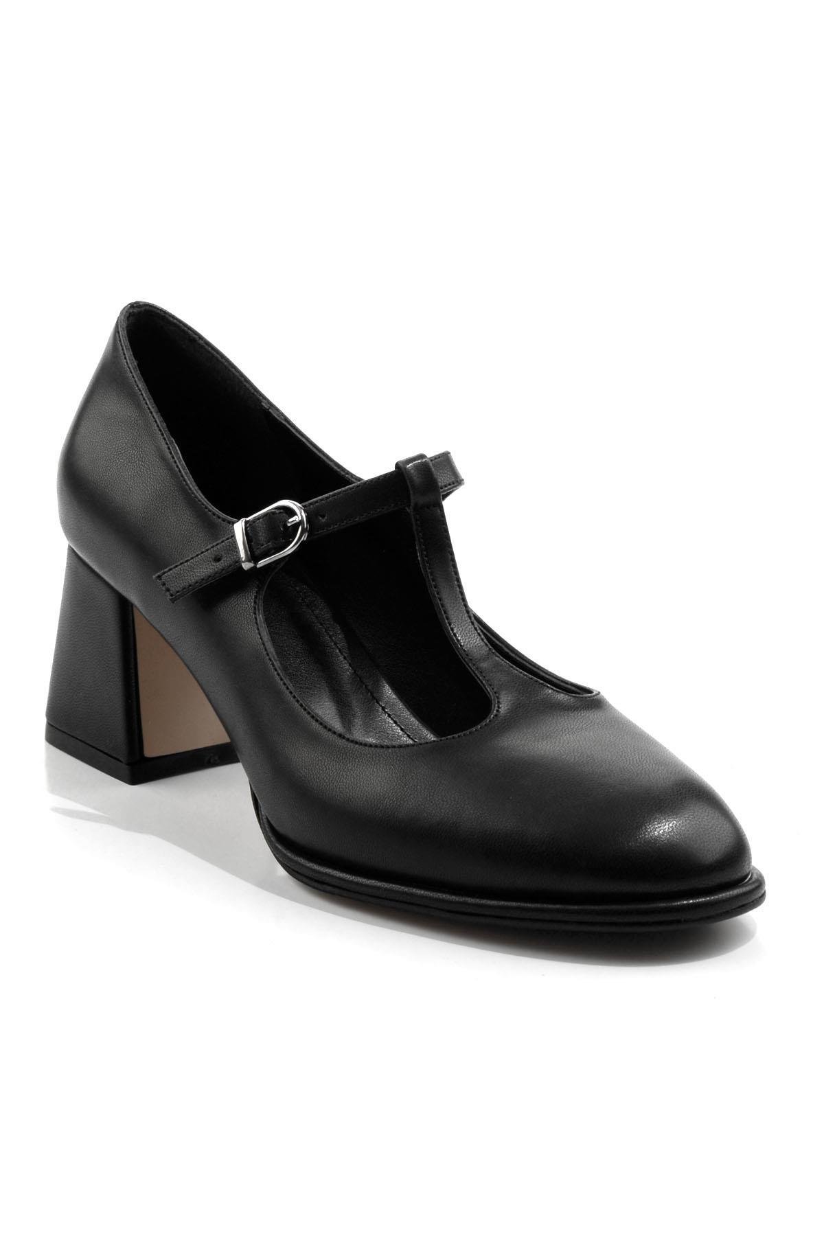 Siyah  Kadın Klasik Topuklu Ayakkabı K01231467809
