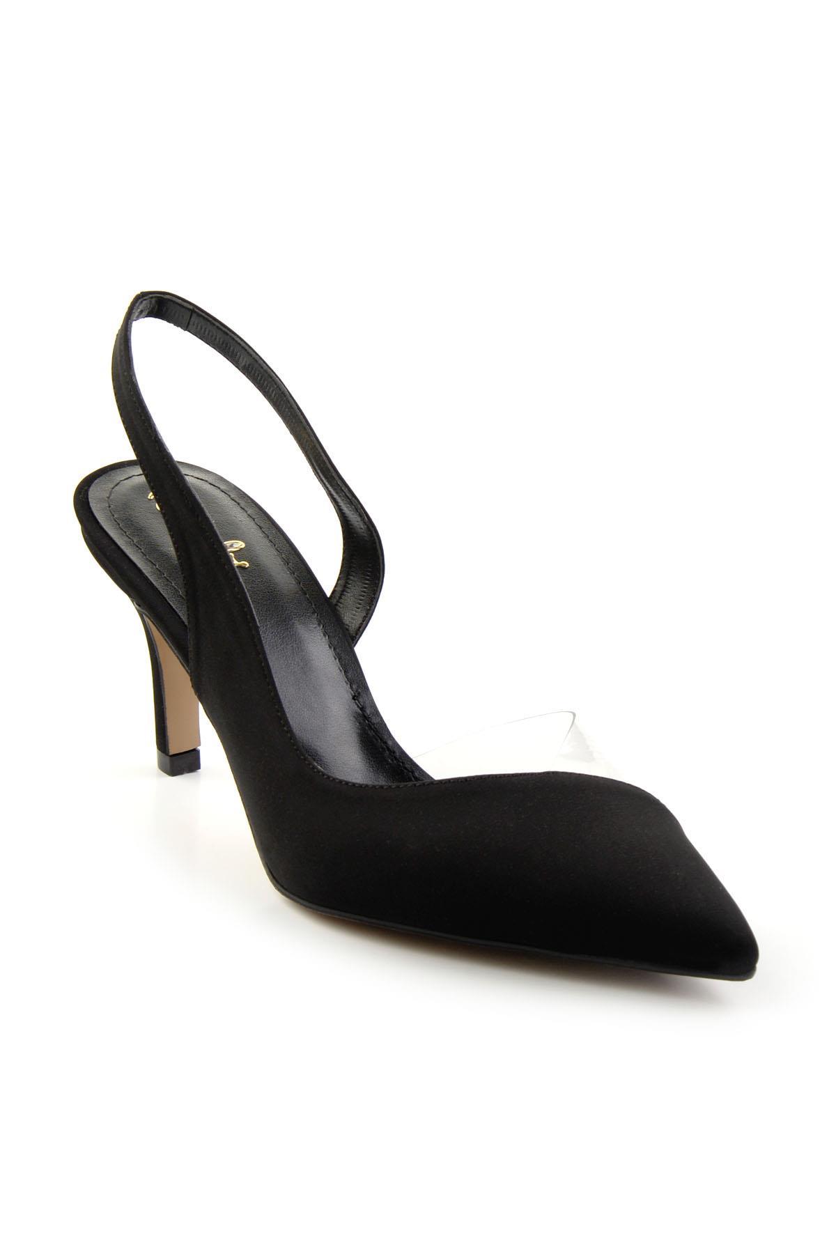 Siyah  Kadın Klasik Topuklu Ayakkabı K01231482404