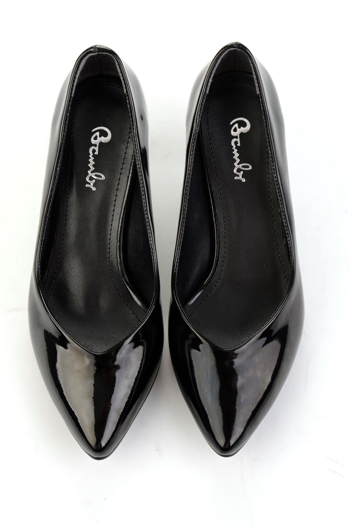 Siyah  Kadın Klasik Topuklu Ayakkabı K01471060908