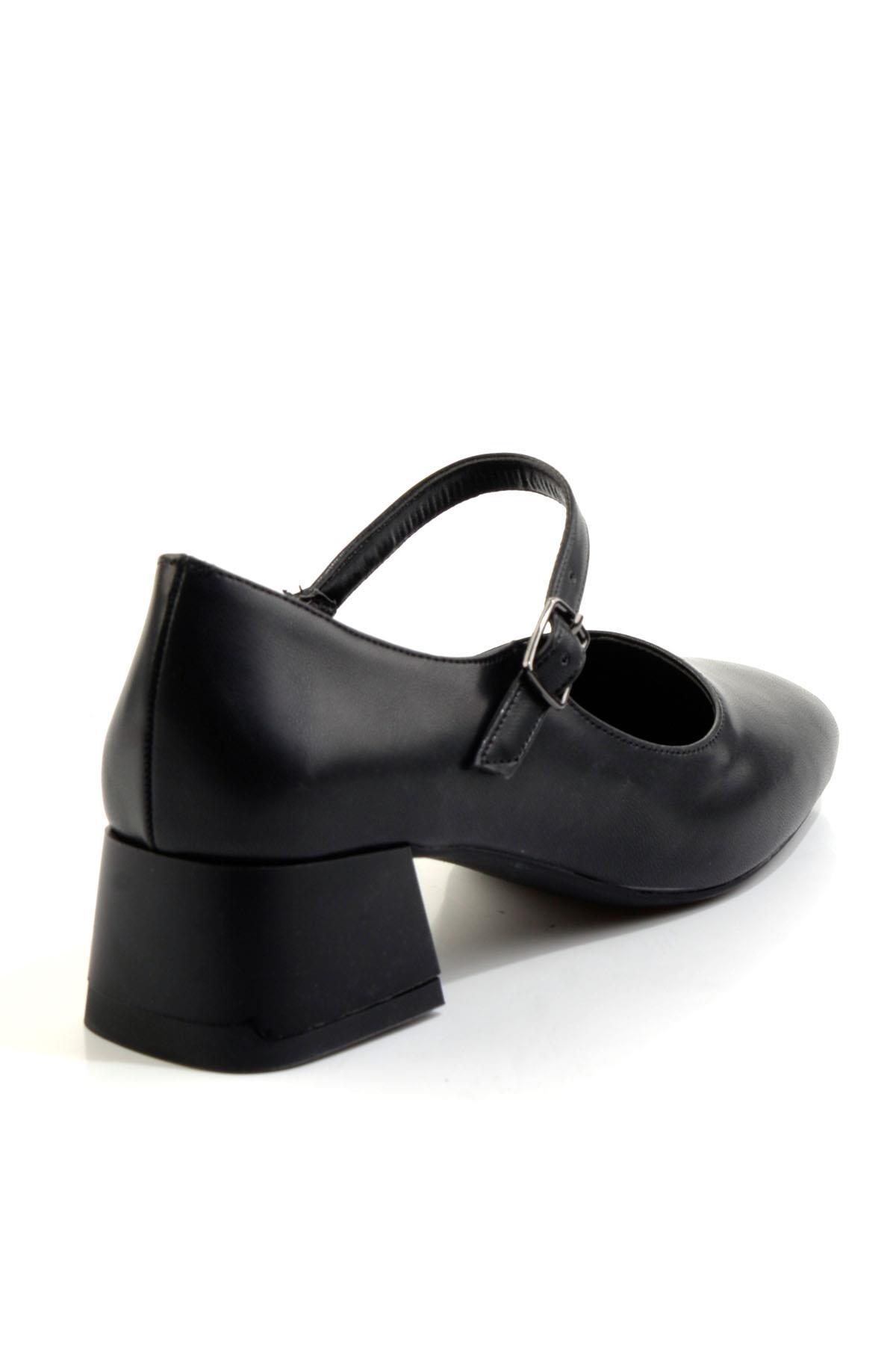 Siyah  Kadın Klasik Topuklu Ayakkabı K01213034709