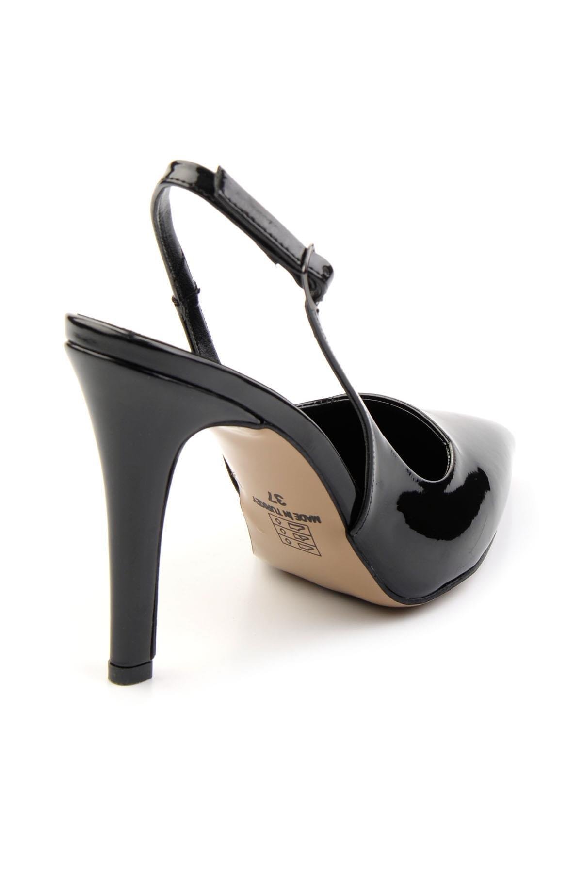 Siyah  Kadın Klasik Topuklu Ayakkabı K01231437808