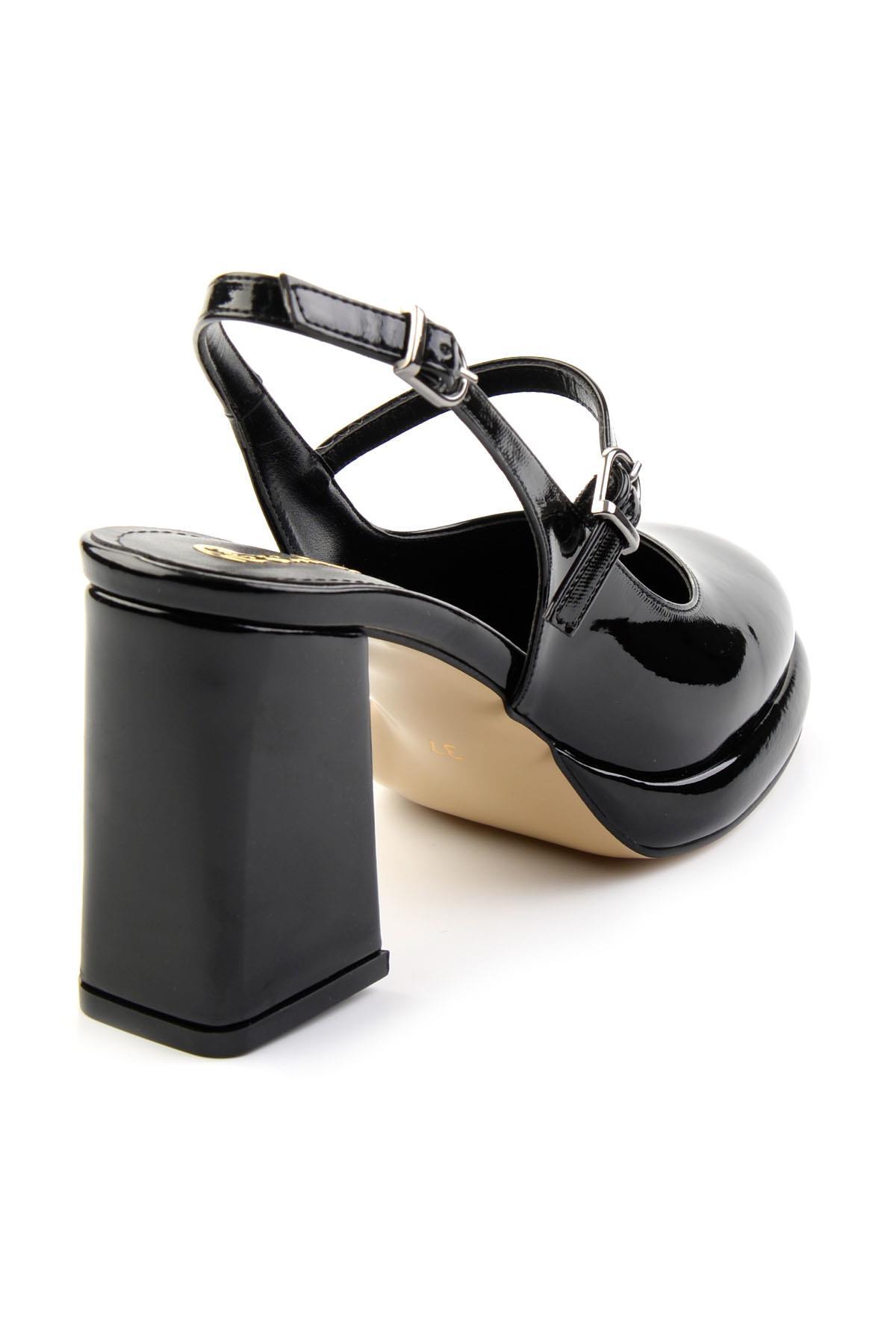 Siyah  Kadın Klasik Topuklu Ayakkabı K01231443808