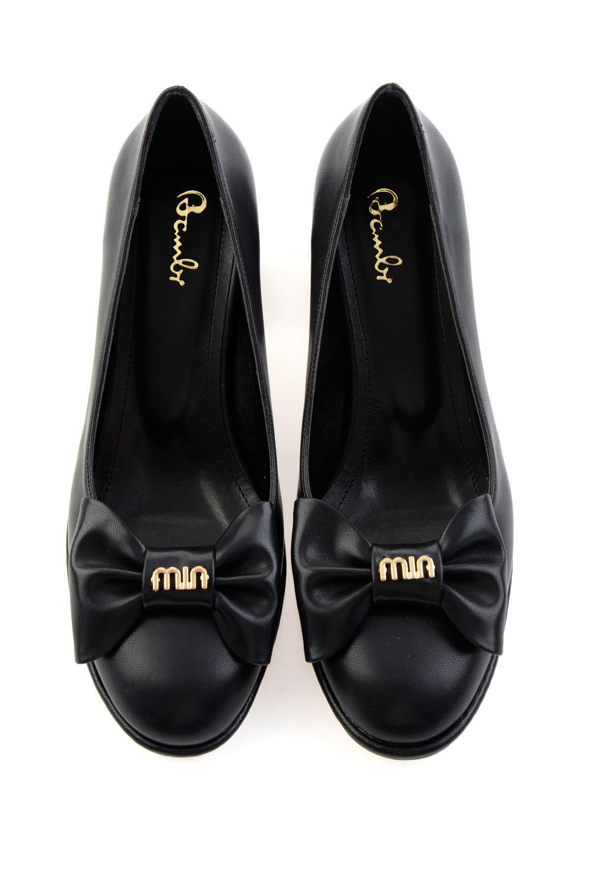 Siyah  Kadın Klasik Topuklu Ayakkabı K01231471509